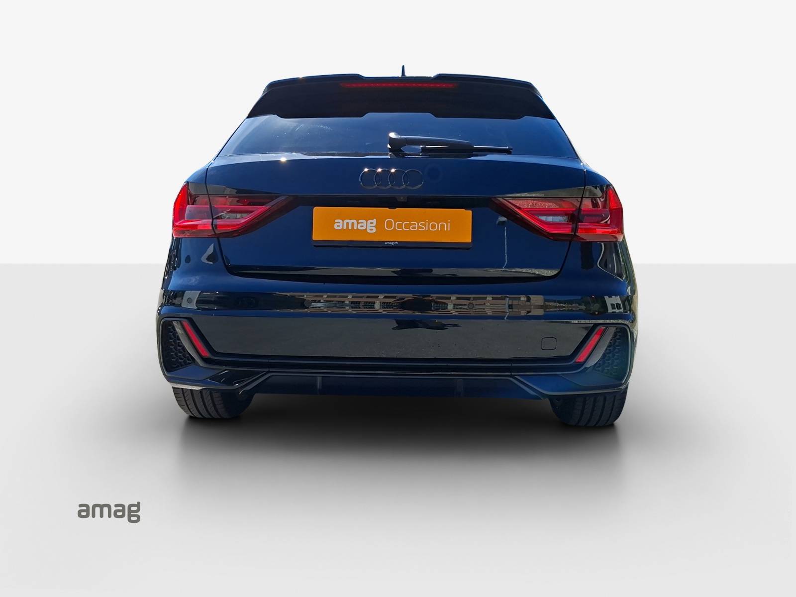 AUDI A1 Sportback 30 TFSI S Line Attraction S-tronic-image-3