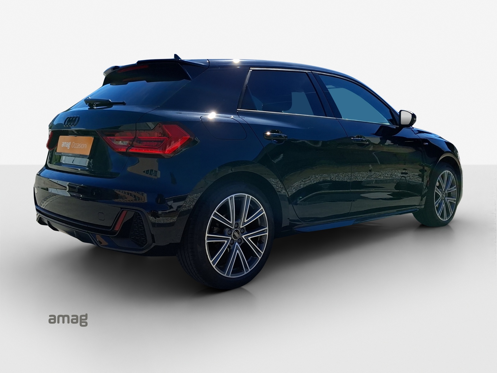 AUDI A1 Sportback 30 TFSI S Line Attraction S-tronic-image-4