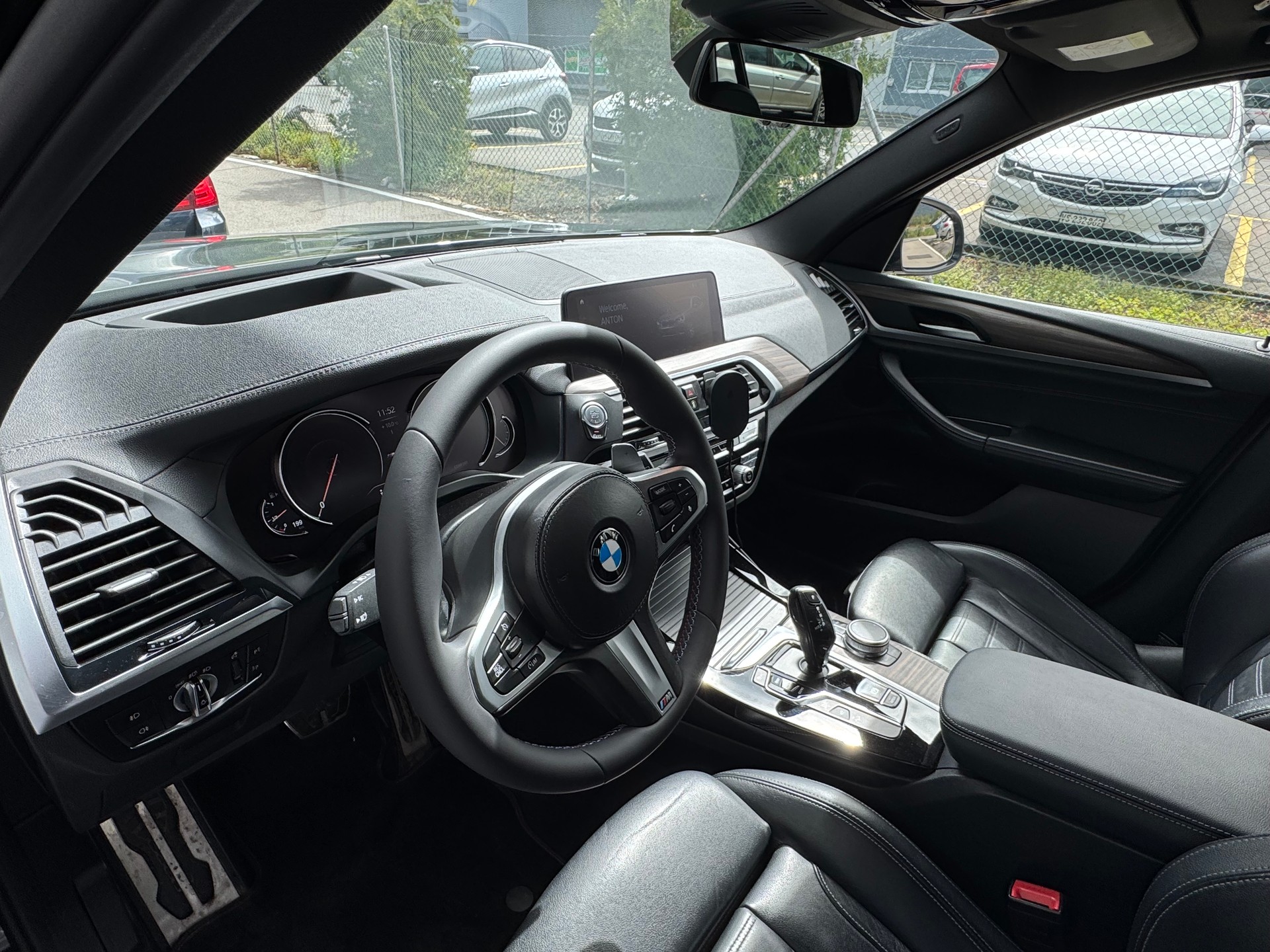 BMW M40i xDrive Steptronic-image-4