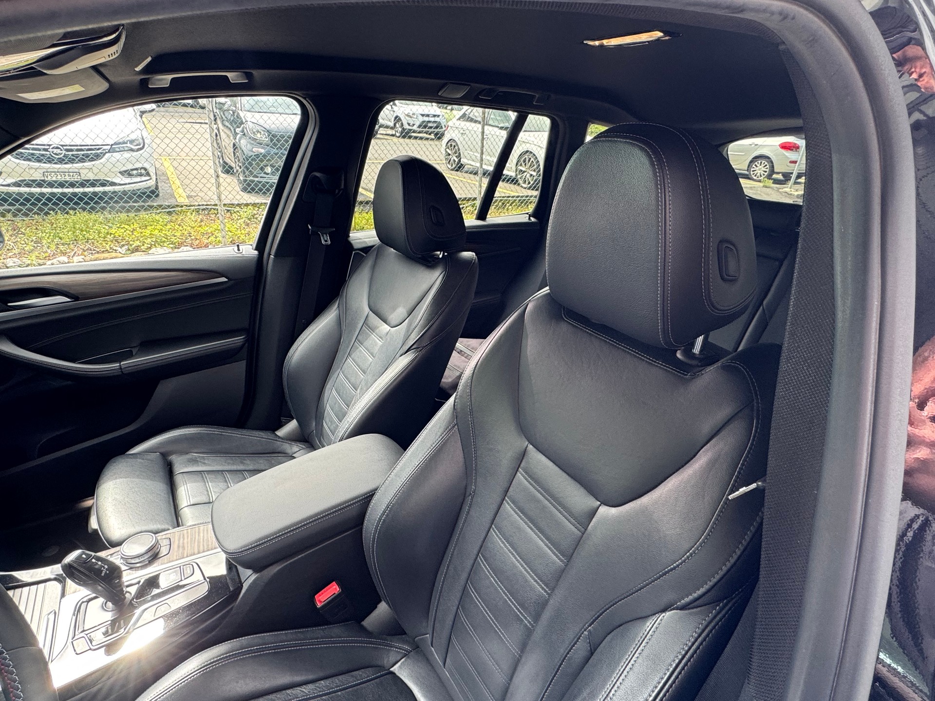 BMW M40i xDrive Steptronic-image-3
