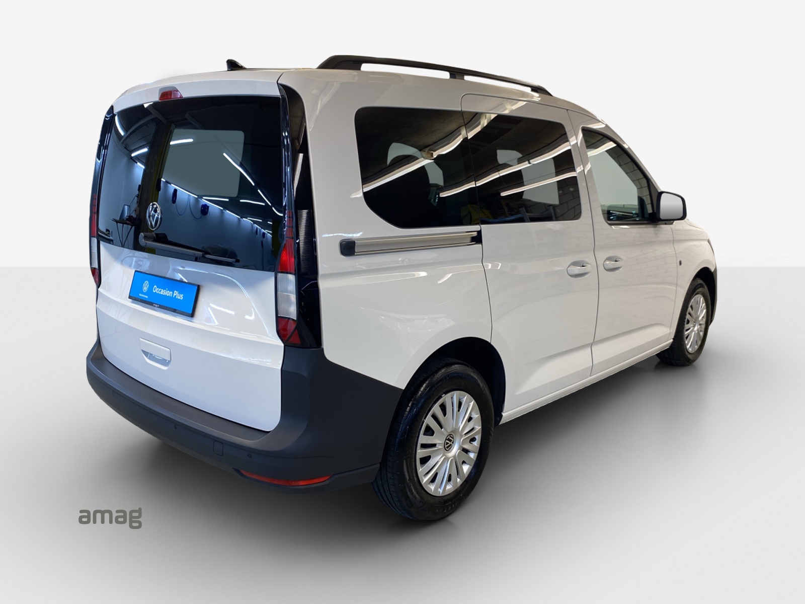 VW Caddy 2.0 TDI-image-4