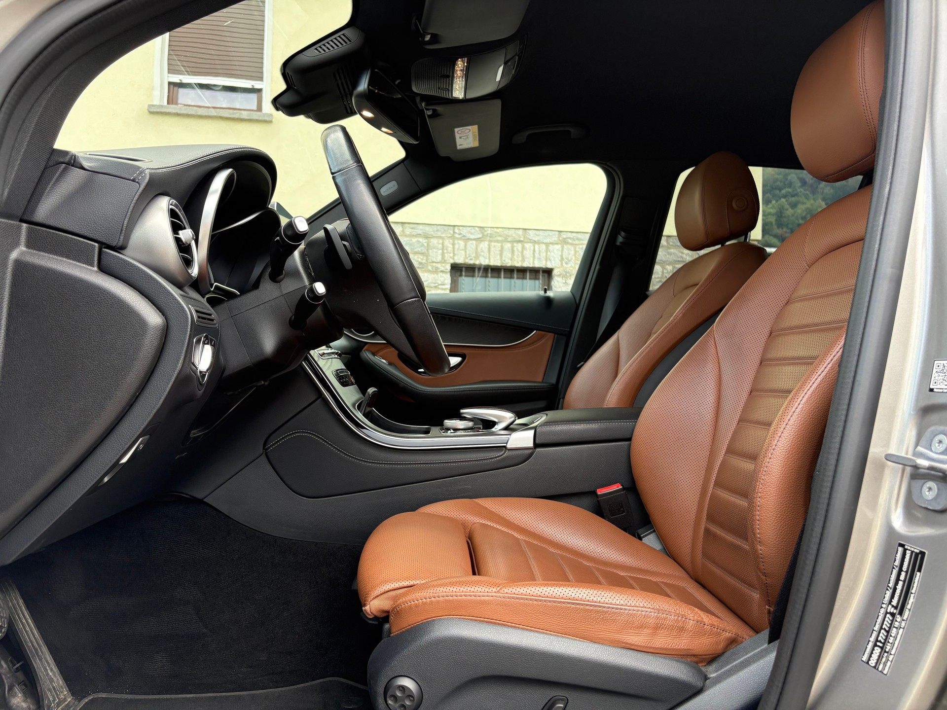 MERCEDES-BENZ GLC 250 Exclusive 4Matic 9G-Tronic-image-10