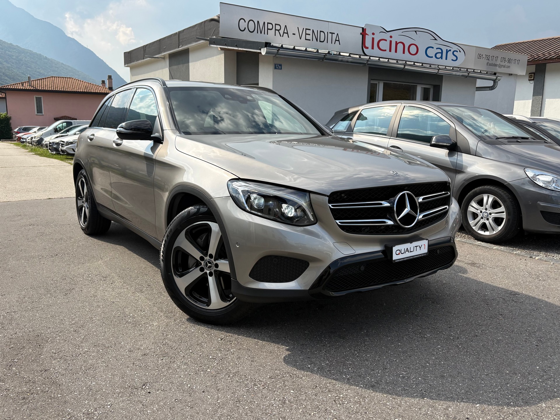 MERCEDES-BENZ GLC 250 Exclusive 4Matic 9G-Tronic-image-0