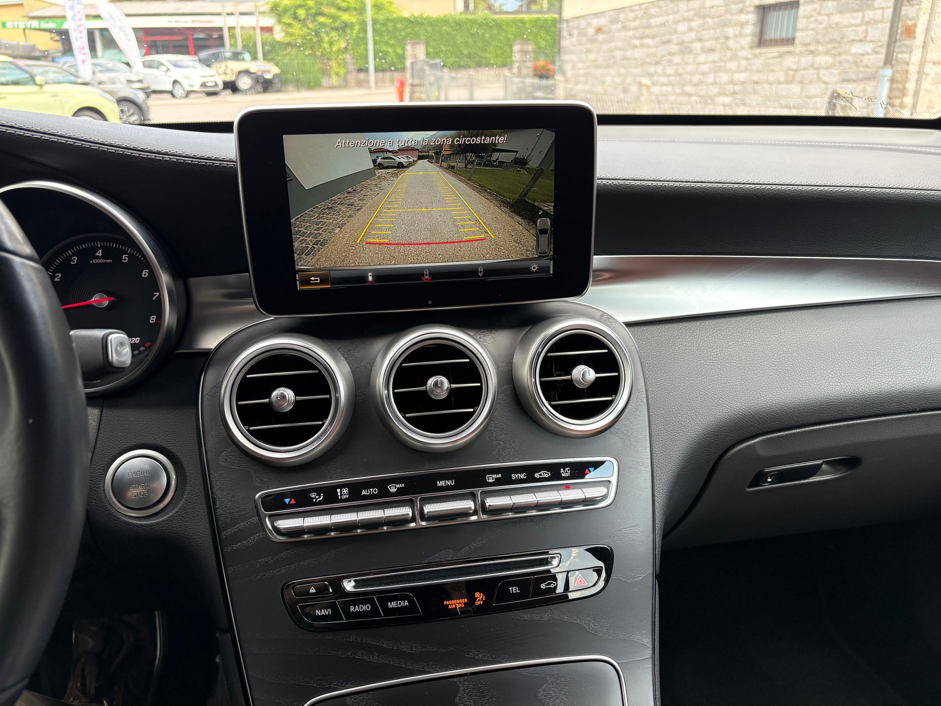 MERCEDES-BENZ GLC 250 Exclusive 4Matic 9G-Tronic-image-13