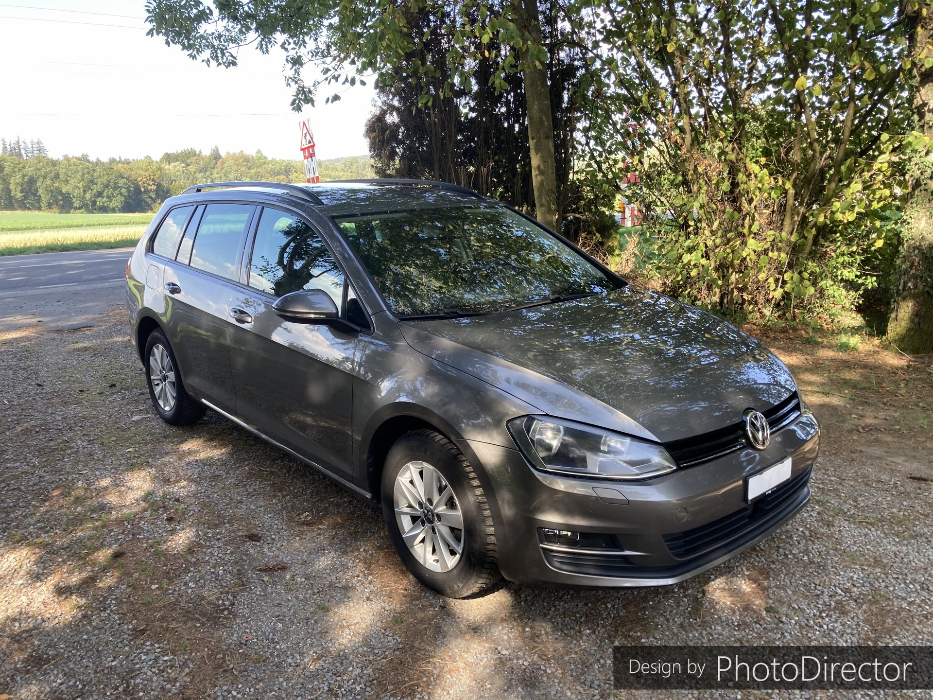 VW Golf Variant 1.4 TSI Comfortline DSG-image-13