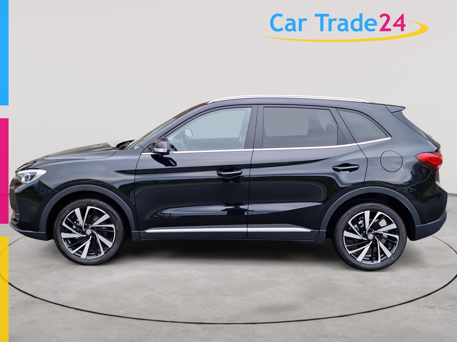 MG ZS 1.5 Hybrid+ Luxury Panorama-image-4