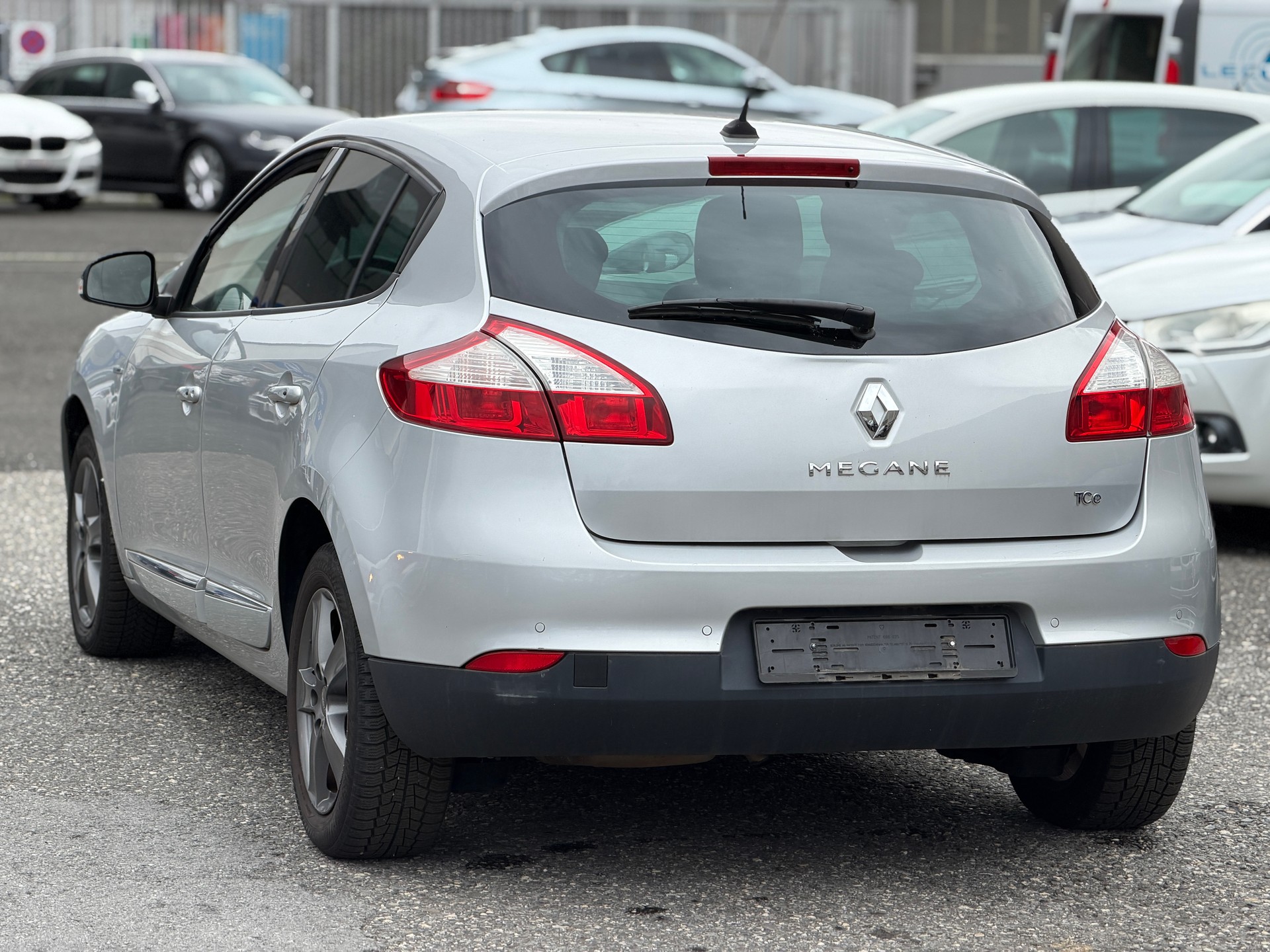 RENAULT Mégane 1.2 16V Turbo Swiss Edition EDC-image-3