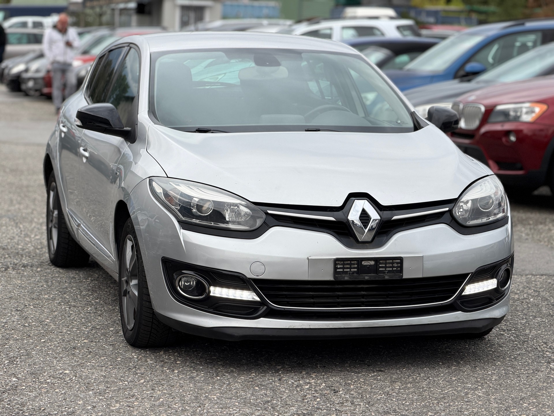 RENAULT Mégane 1.2 16V Turbo Swiss Edition EDC-image-1