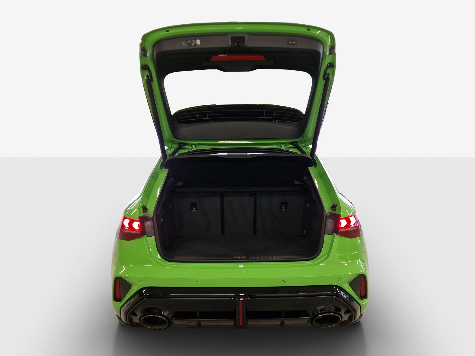 AUDI RS3 Sportback 2.5 TSI quattro S-tronic-image-12
