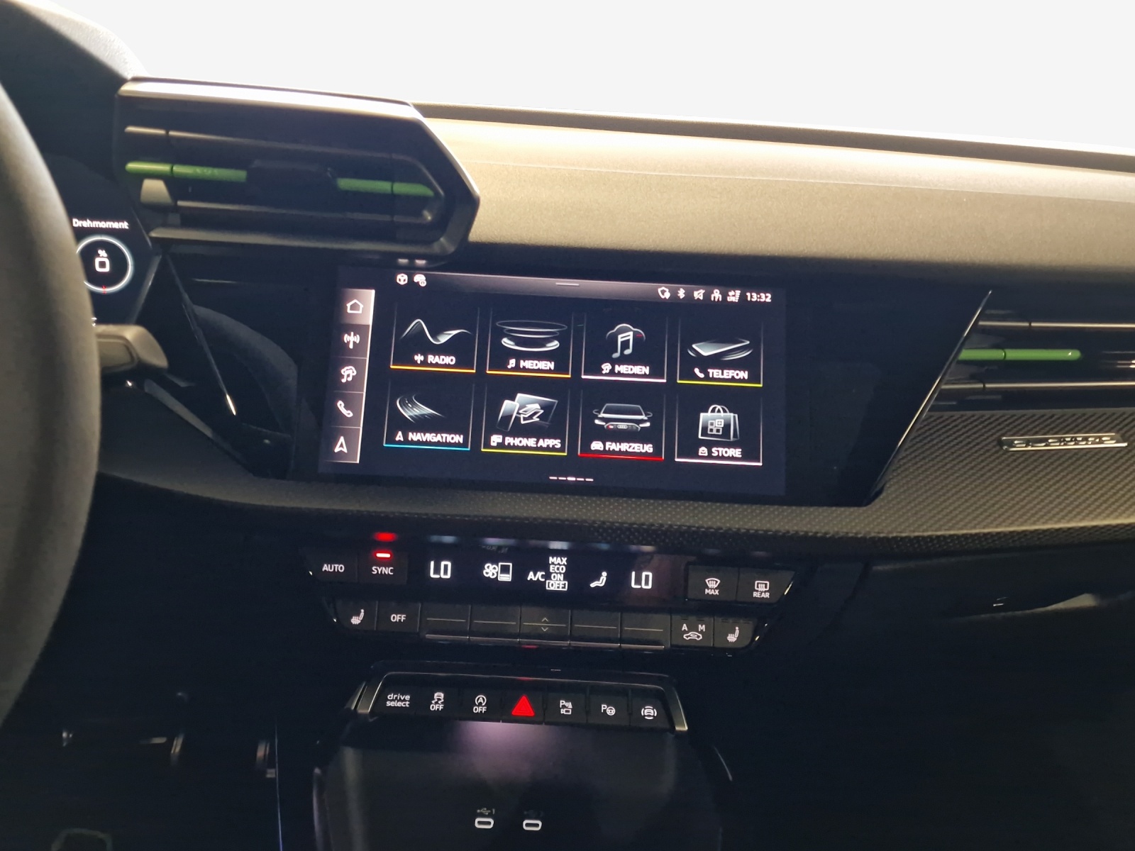 AUDI RS3 Sportback 2.5 TSI quattro S-tronic-image-10
