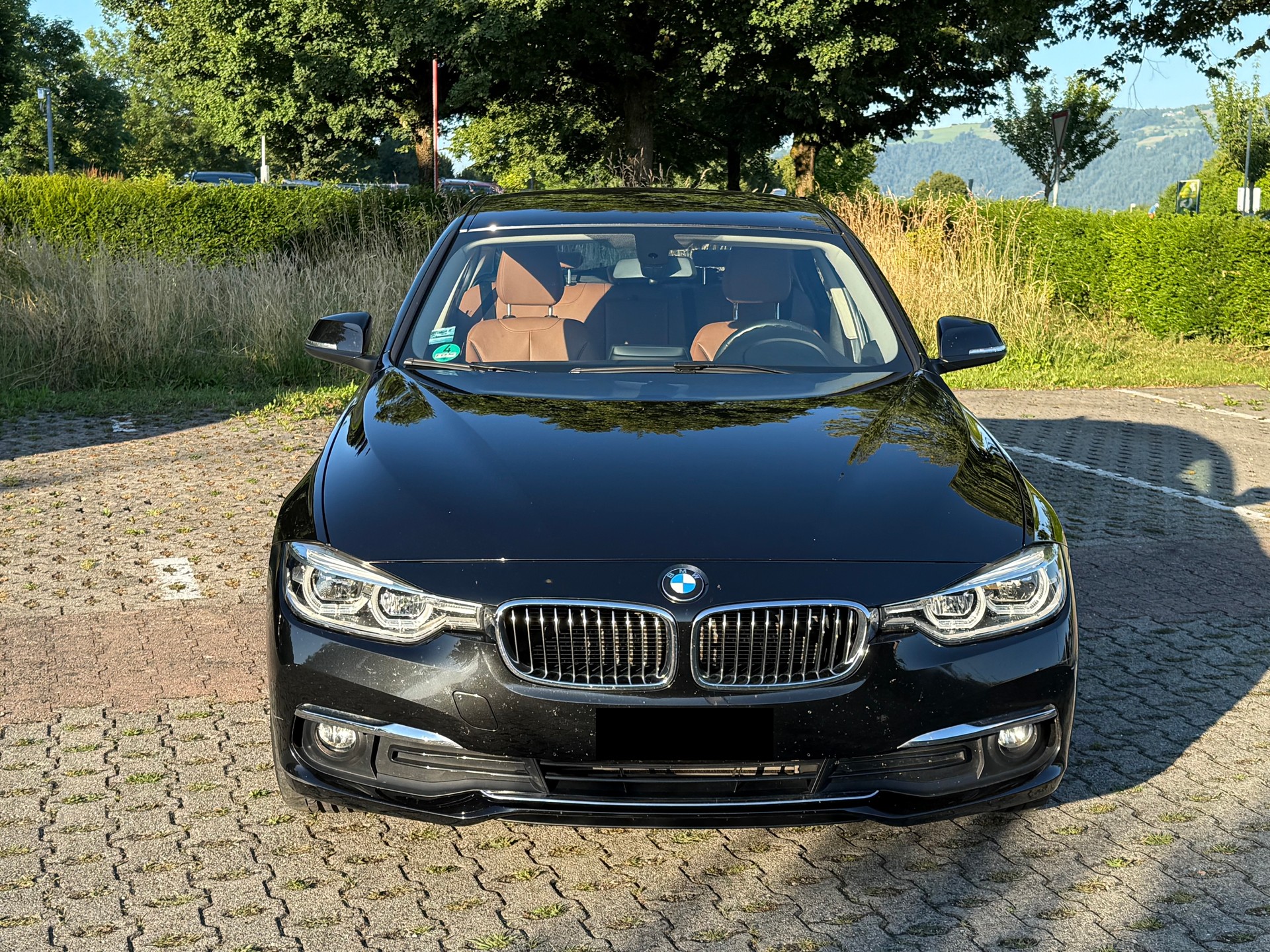 BMW 320d-image-4