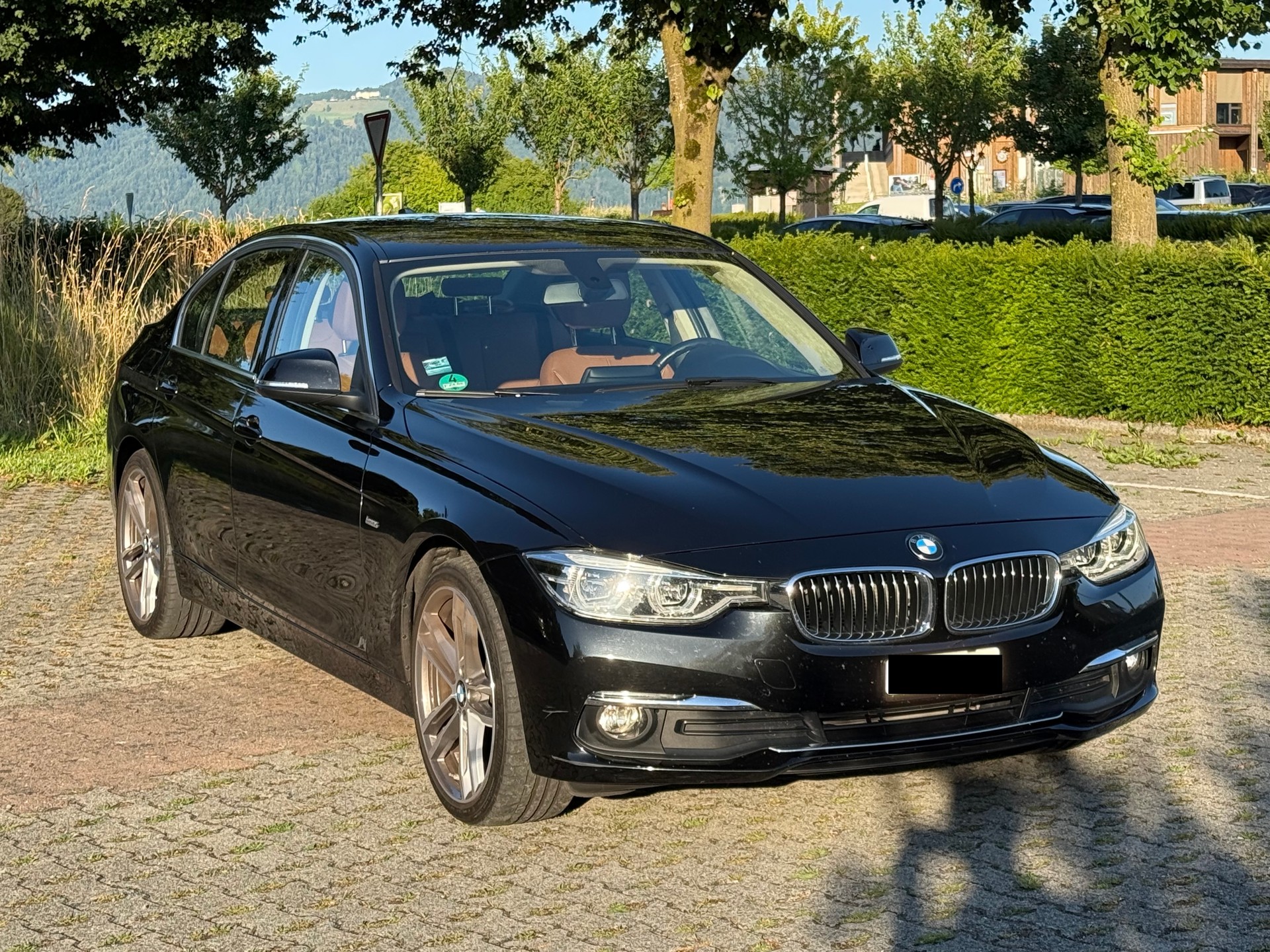 BMW 320d-image-2