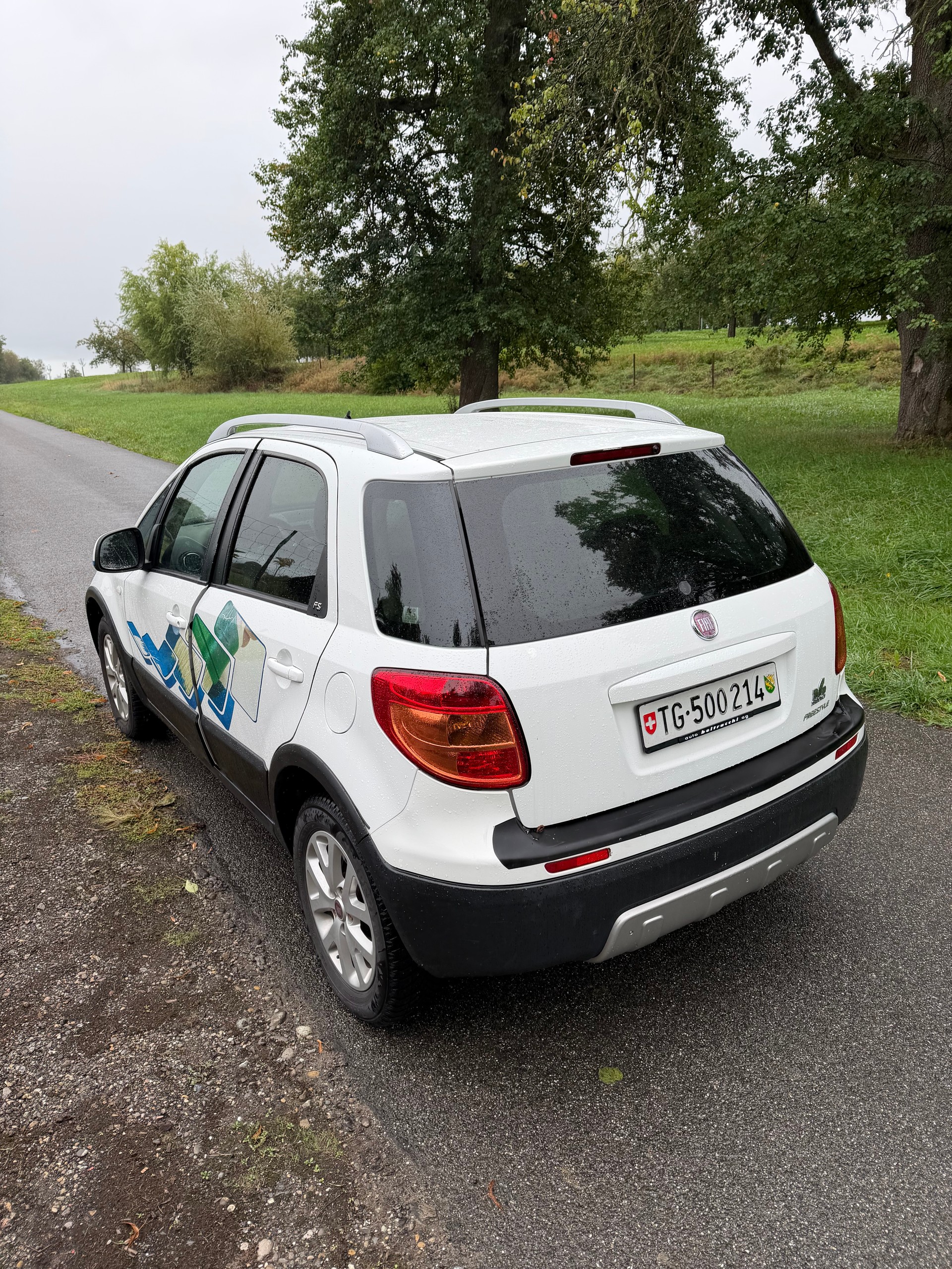 FIAT Sedici 1.6 4WD Freestyle-image-2