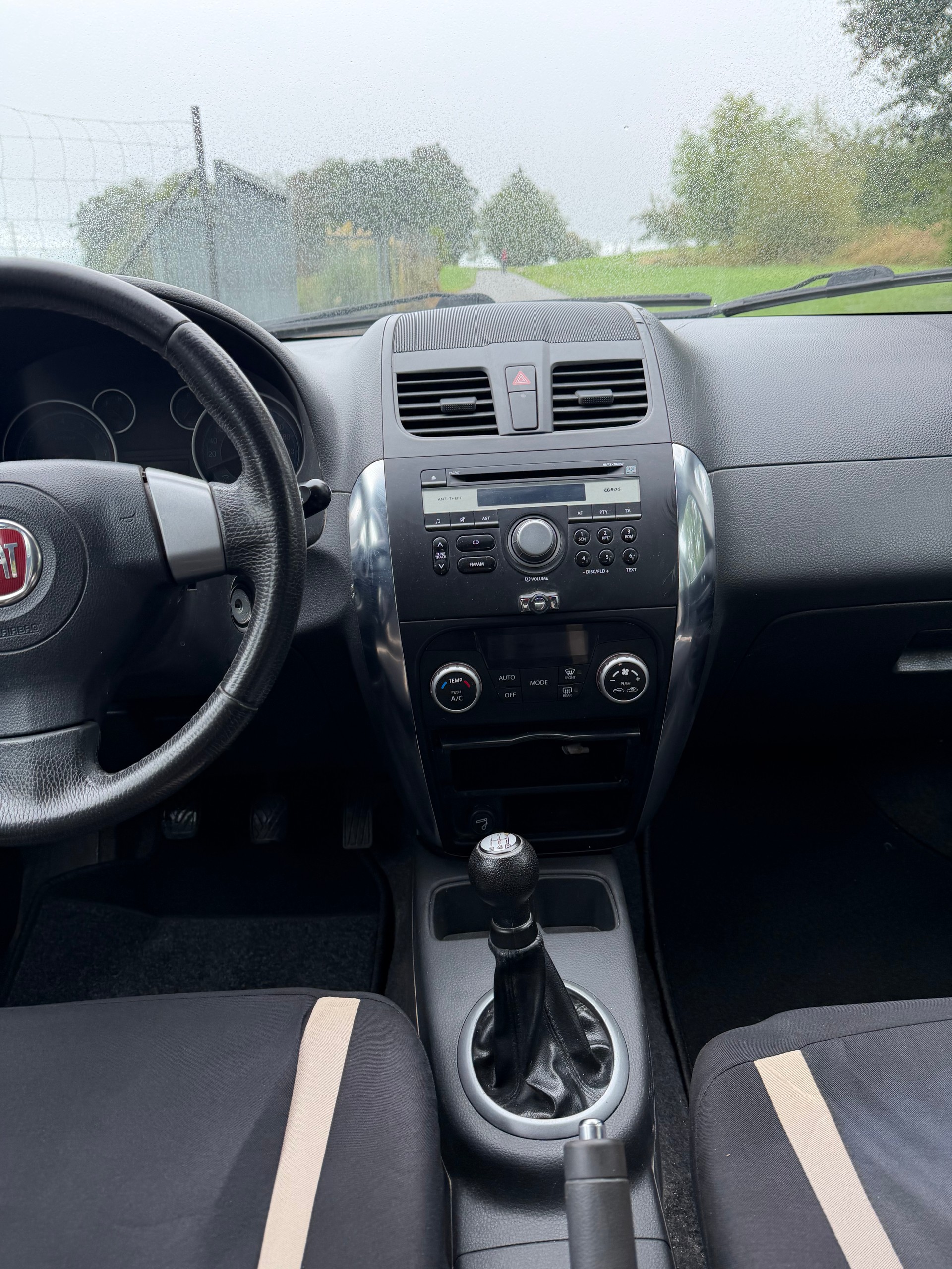 FIAT Sedici 1.6 4WD Freestyle-image-4