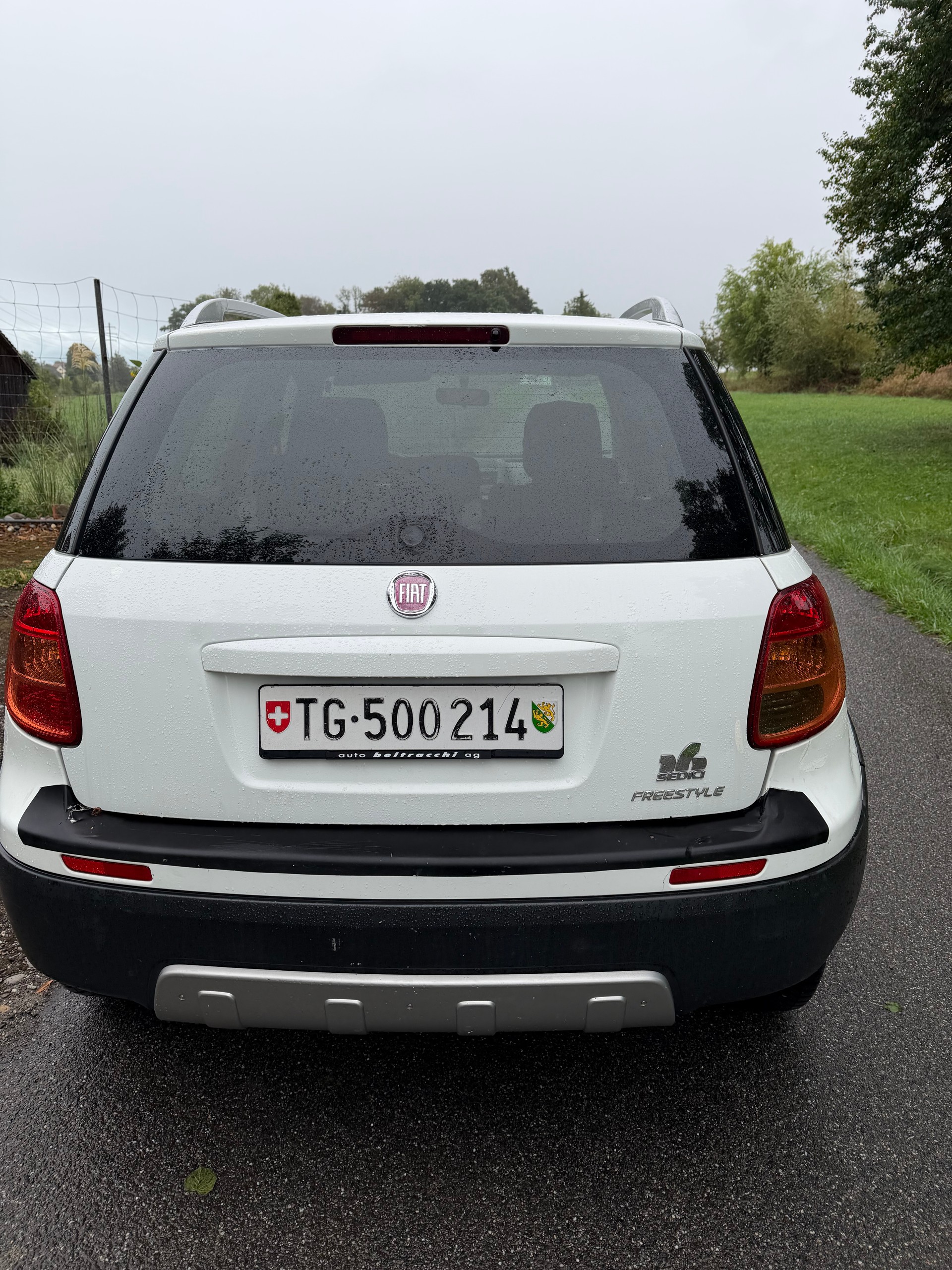 FIAT Sedici 1.6 4WD Freestyle-image-1