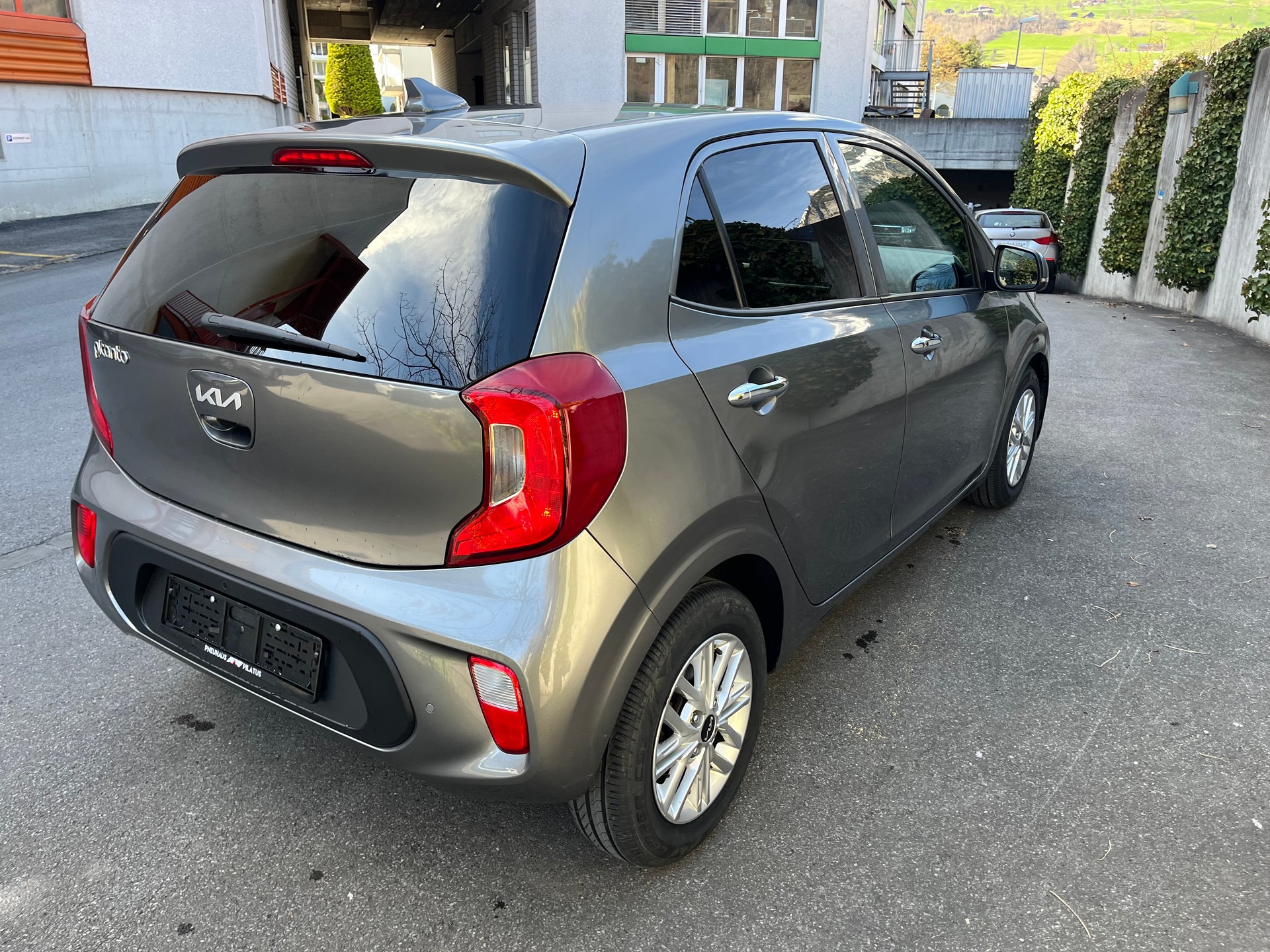 KIA Picanto 1.2 CVVT Style AMT-image-5