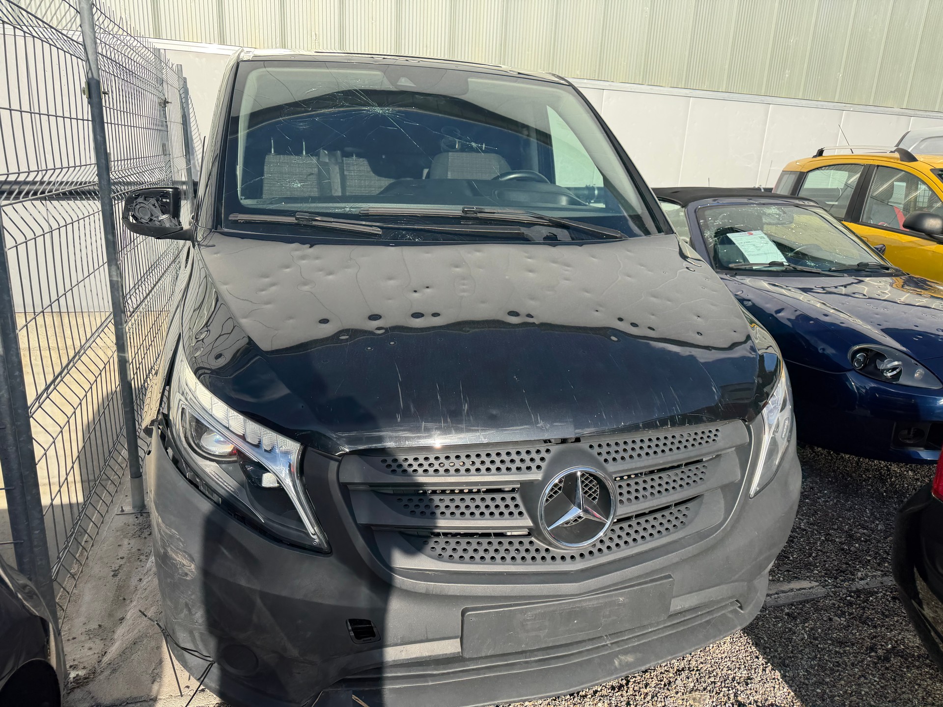 MERCEDES-BENZ Vito 113 CDI EL A Kastenwagen-image-0