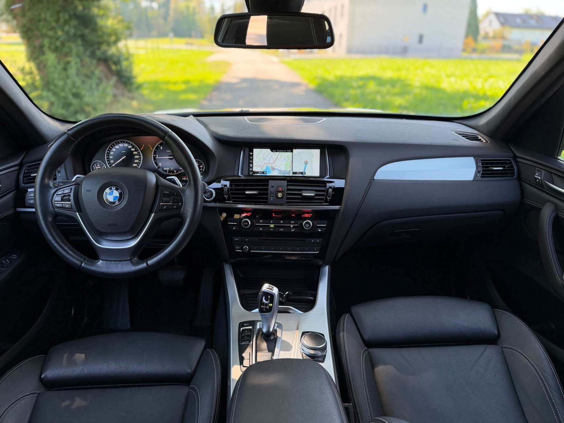 BMW X3 xDrive 20d xLine-image-9