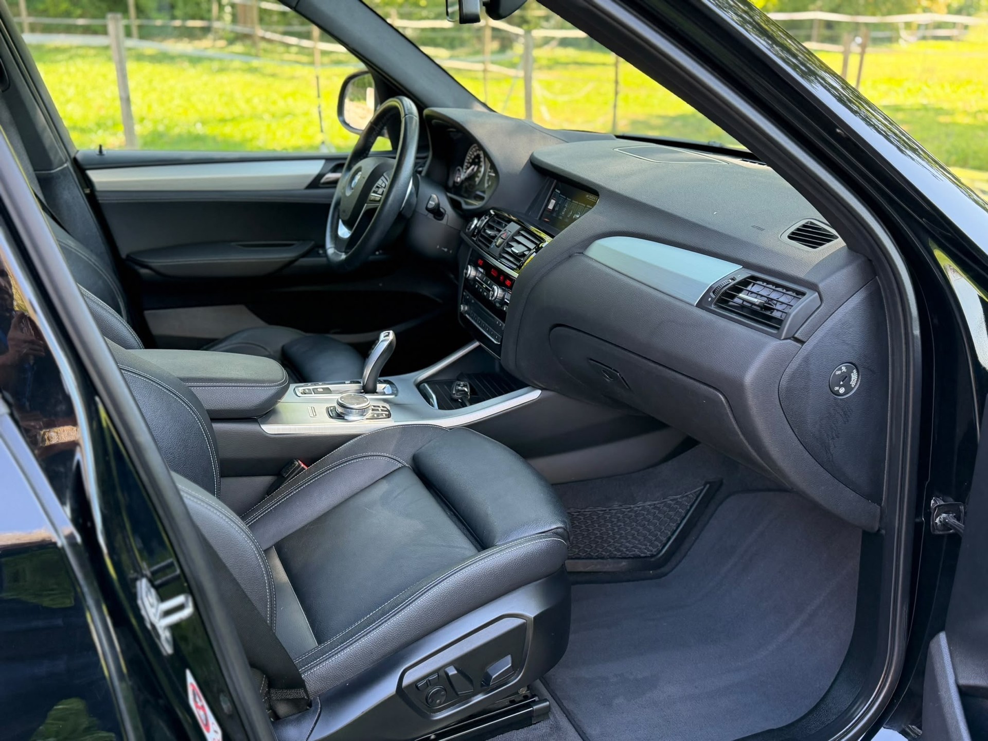 BMW X3 xDrive 20d xLine-image-6