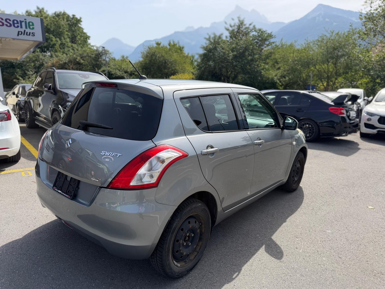 SUZUKI Swift 1.2i 16V PizSulai 4x4-image-3