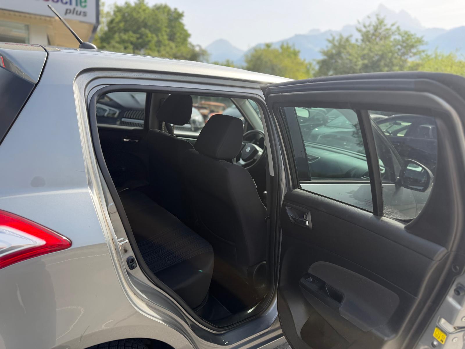 SUZUKI Swift 1.2i 16V PizSulai 4x4-image-12