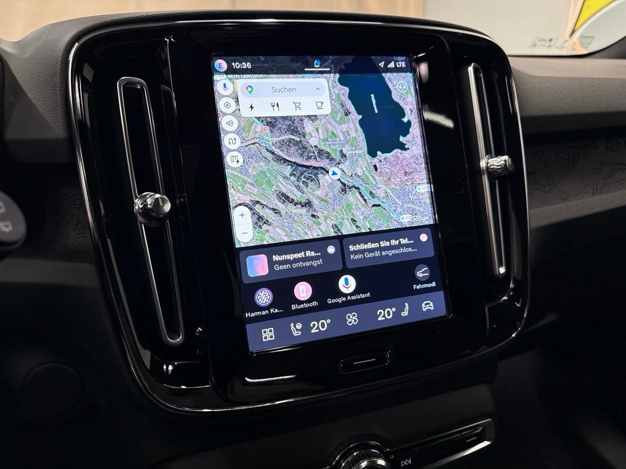 VOLVO EX40 82kWh Twin Motor AWD Black Edition-image-7