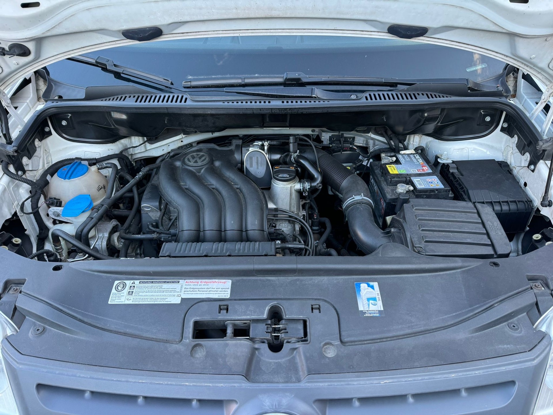 VW Caddy 2.0 EcoFuel-image-7