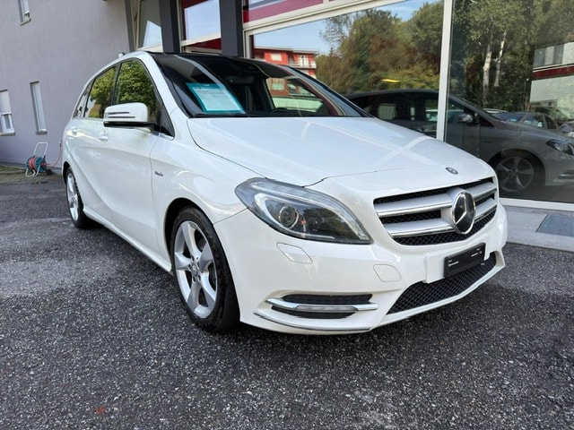 MERCEDES-BENZ B 180 CDI 7G-DCT-image-2