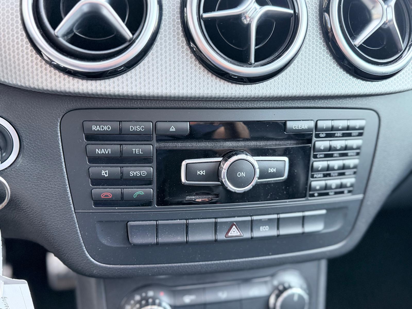 MERCEDES-BENZ B 180 CDI 7G-DCT-image-16