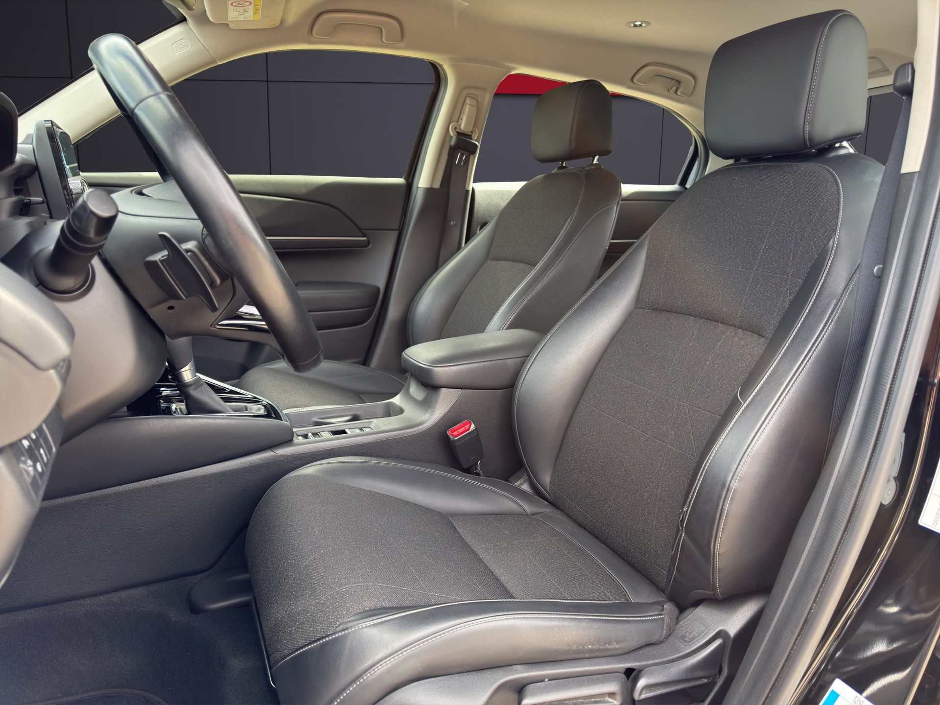 HONDA HR-V 1.5 i-MMD Advance-image-5