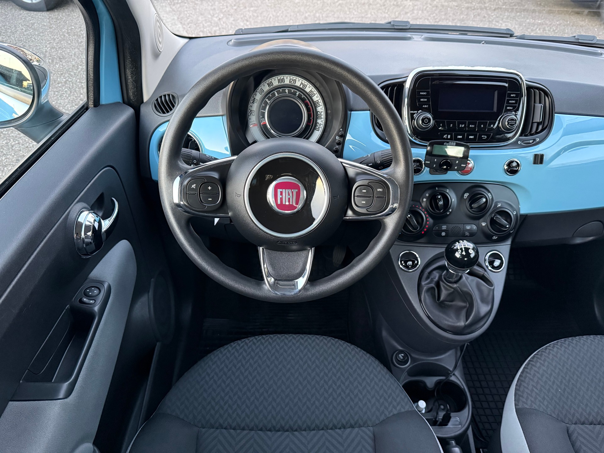 FIAT 500 0.9 Twinair Pop Star-image-12