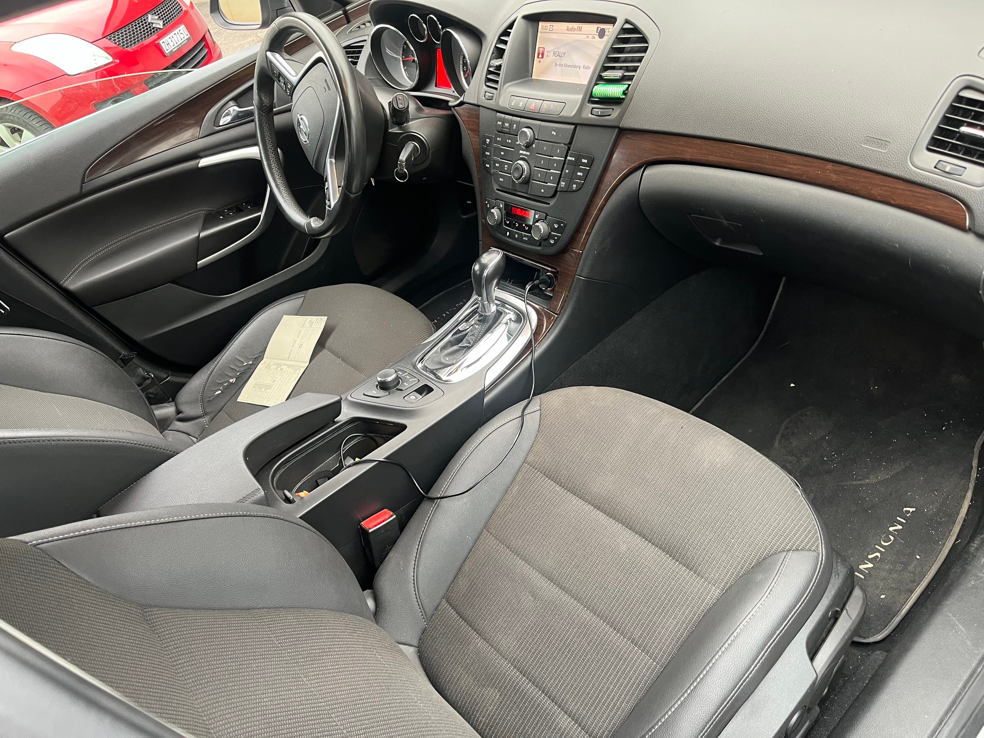 OPEL Insignia 2.0 Turbo Cosmo 4WD Automatic-image-13