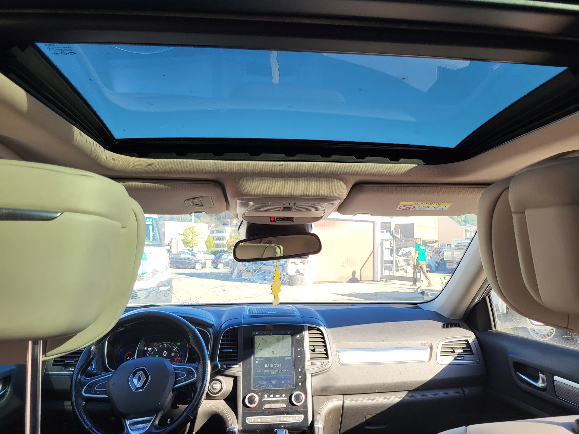 RENAULT Koleos 2.0 dCi Initiale Paris 4x4 Xtronic CVT-image-13