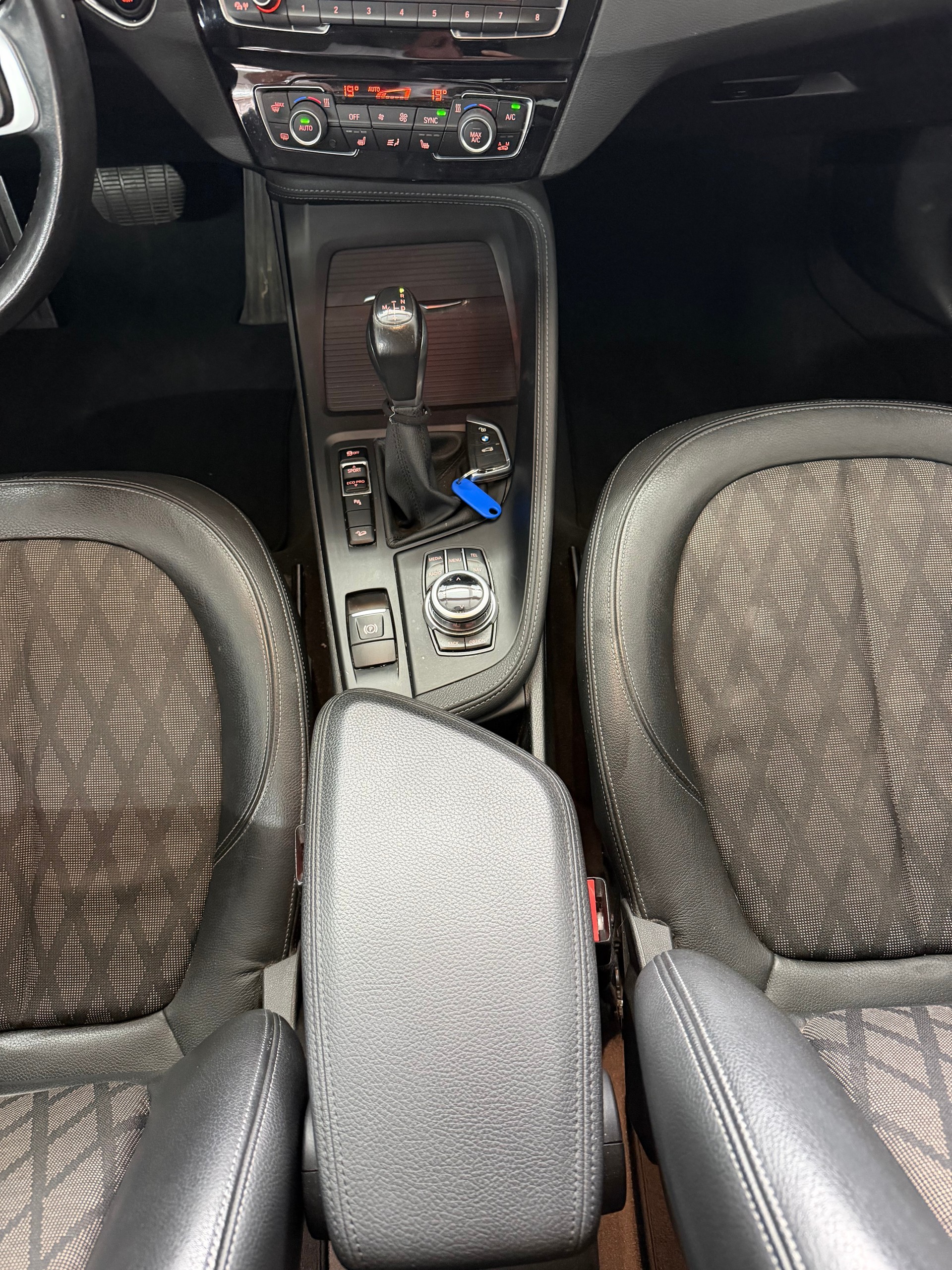 BMW X1 sDrive 20d M Sport-image-11