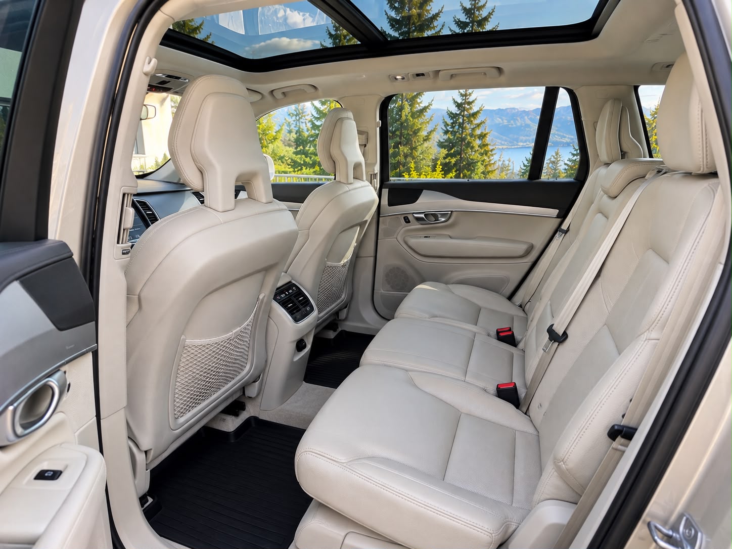 VOLVO 2.0 T8 TE R-Design 7P. AWD-image-5