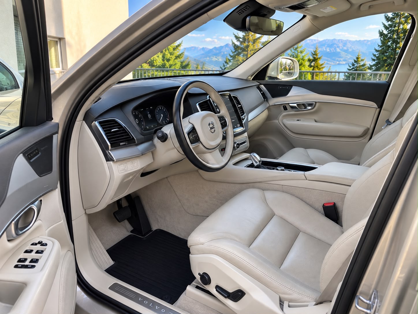 VOLVO 2.0 T8 TE R-Design 7P. AWD-image-3