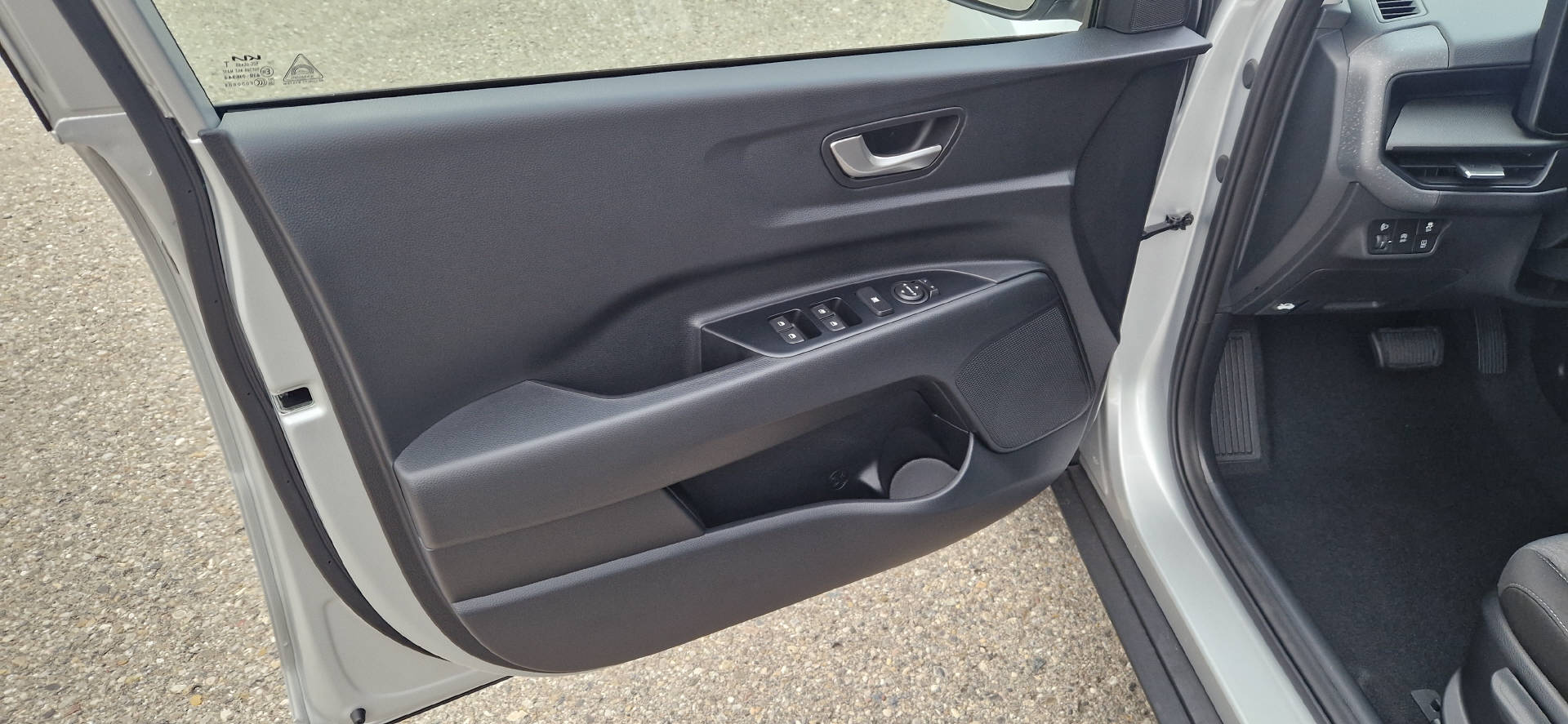 KIA Stonic 1.0 T-GDi-image-2
