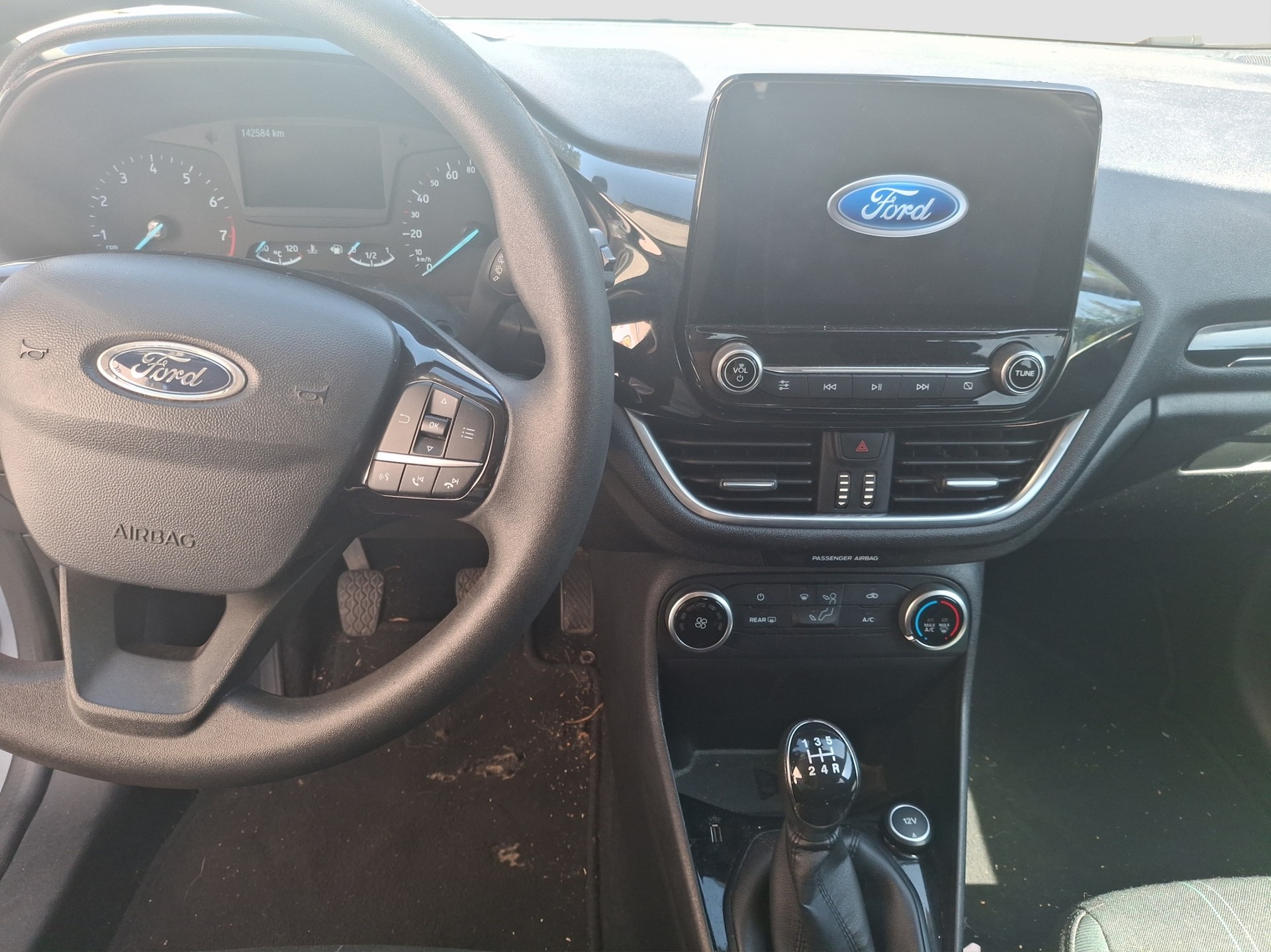 FORD Fiesta 1.1 SCTi Business-image-8