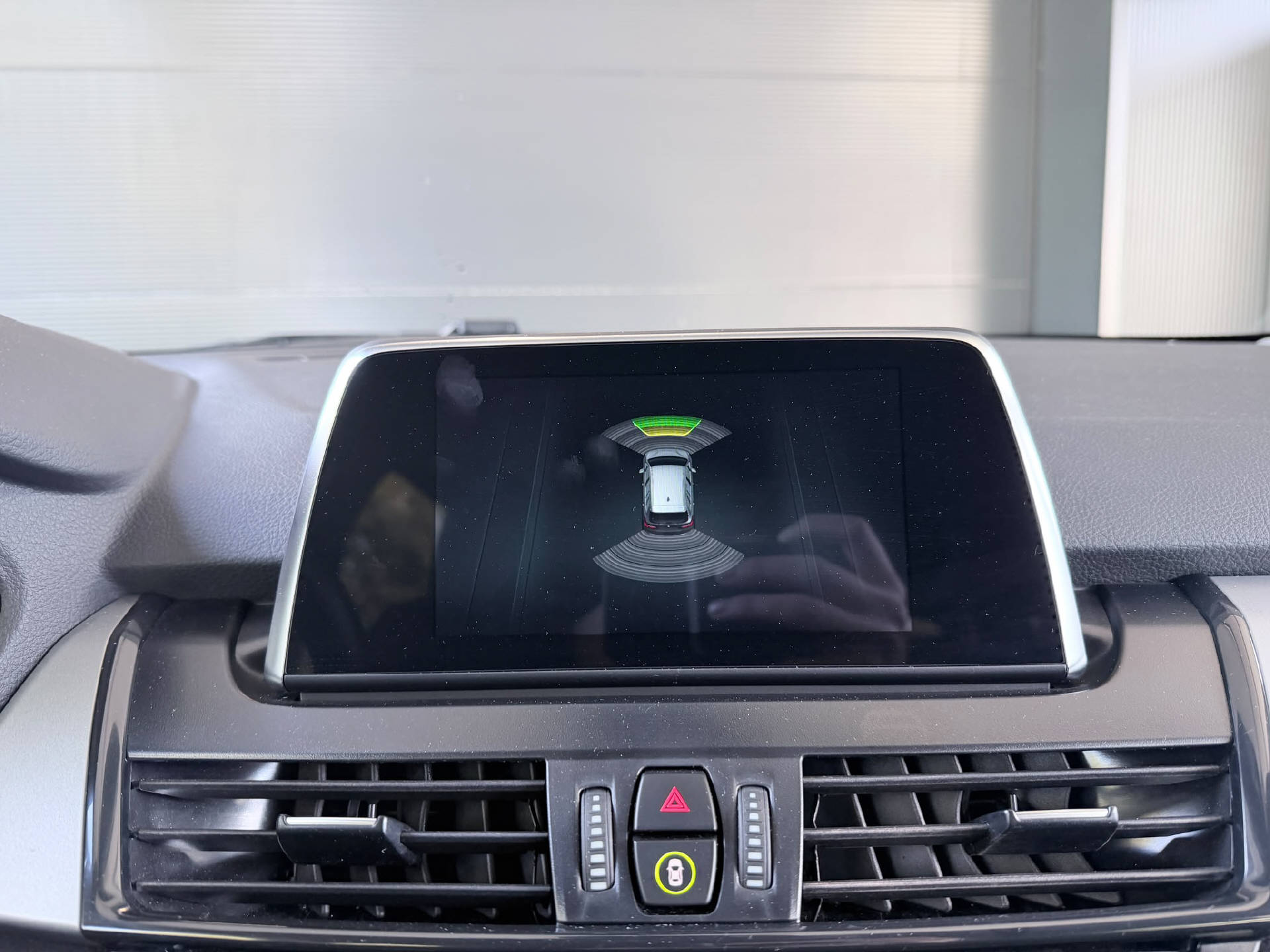 BMW 216d Gran Tourer-image-12