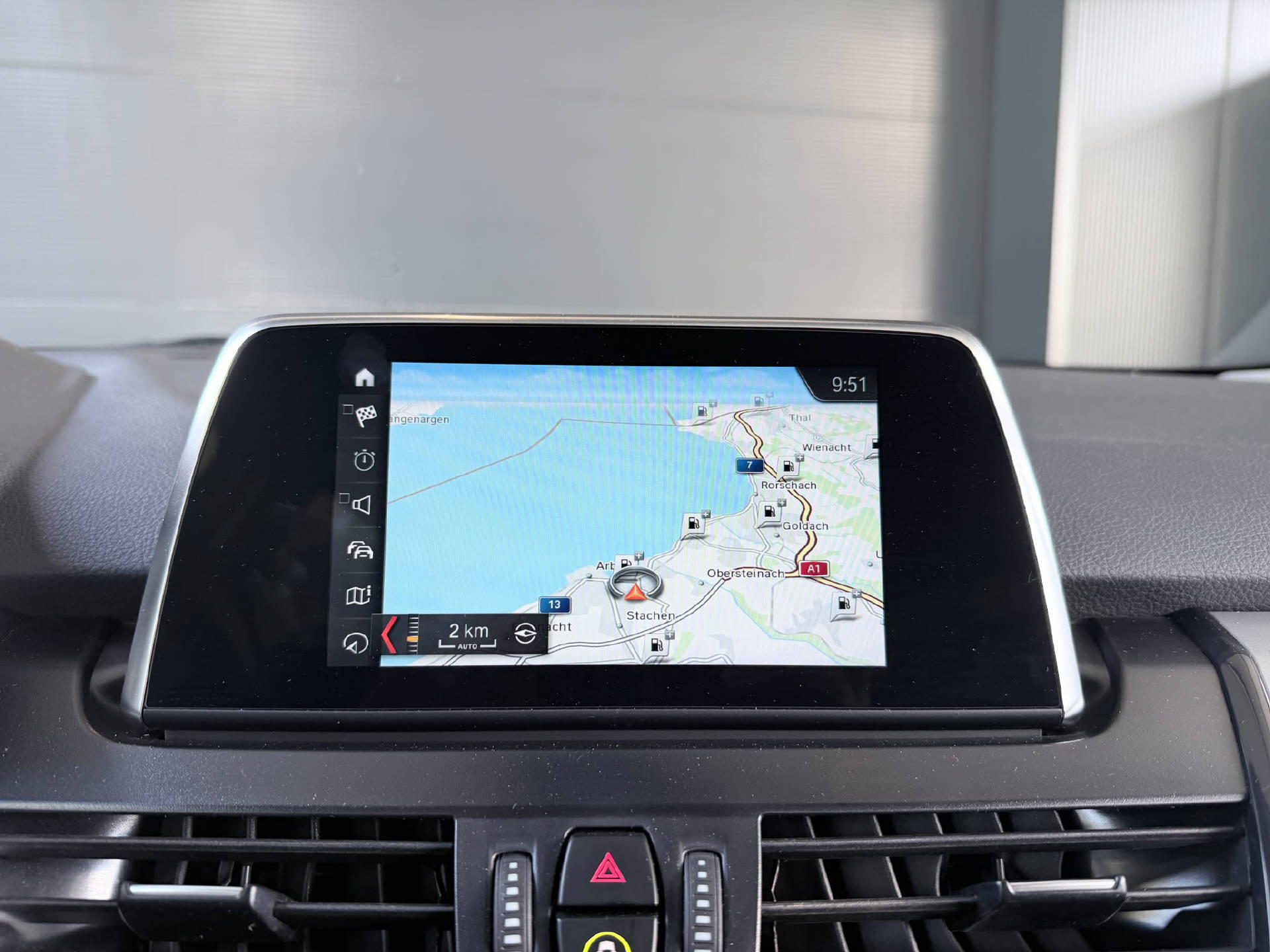 BMW 216d Gran Tourer-image-13