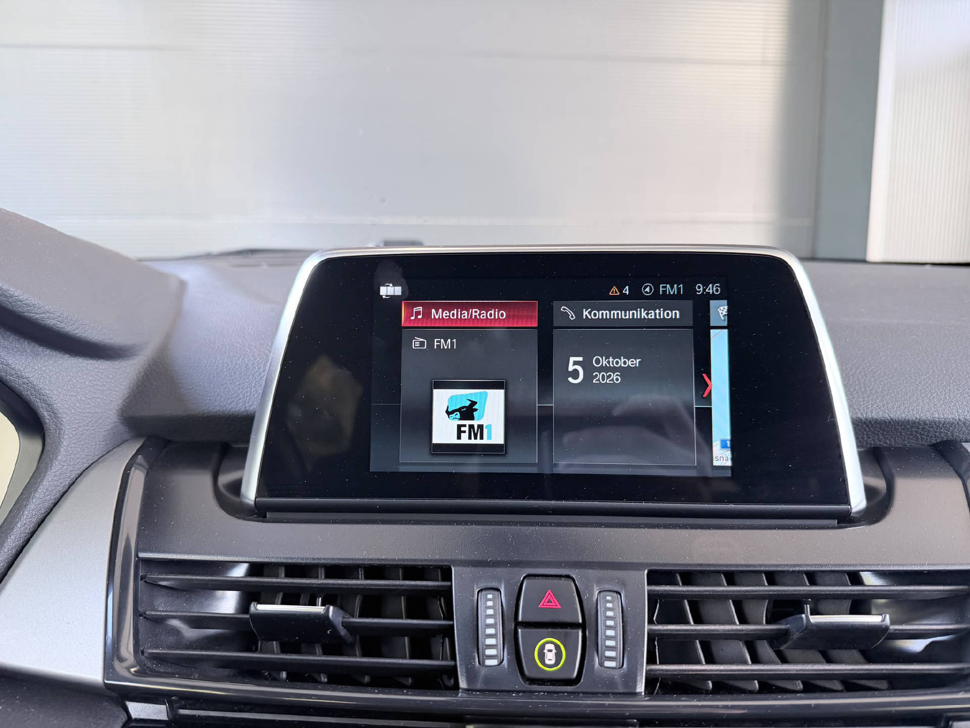 BMW 216d Gran Tourer-image-11