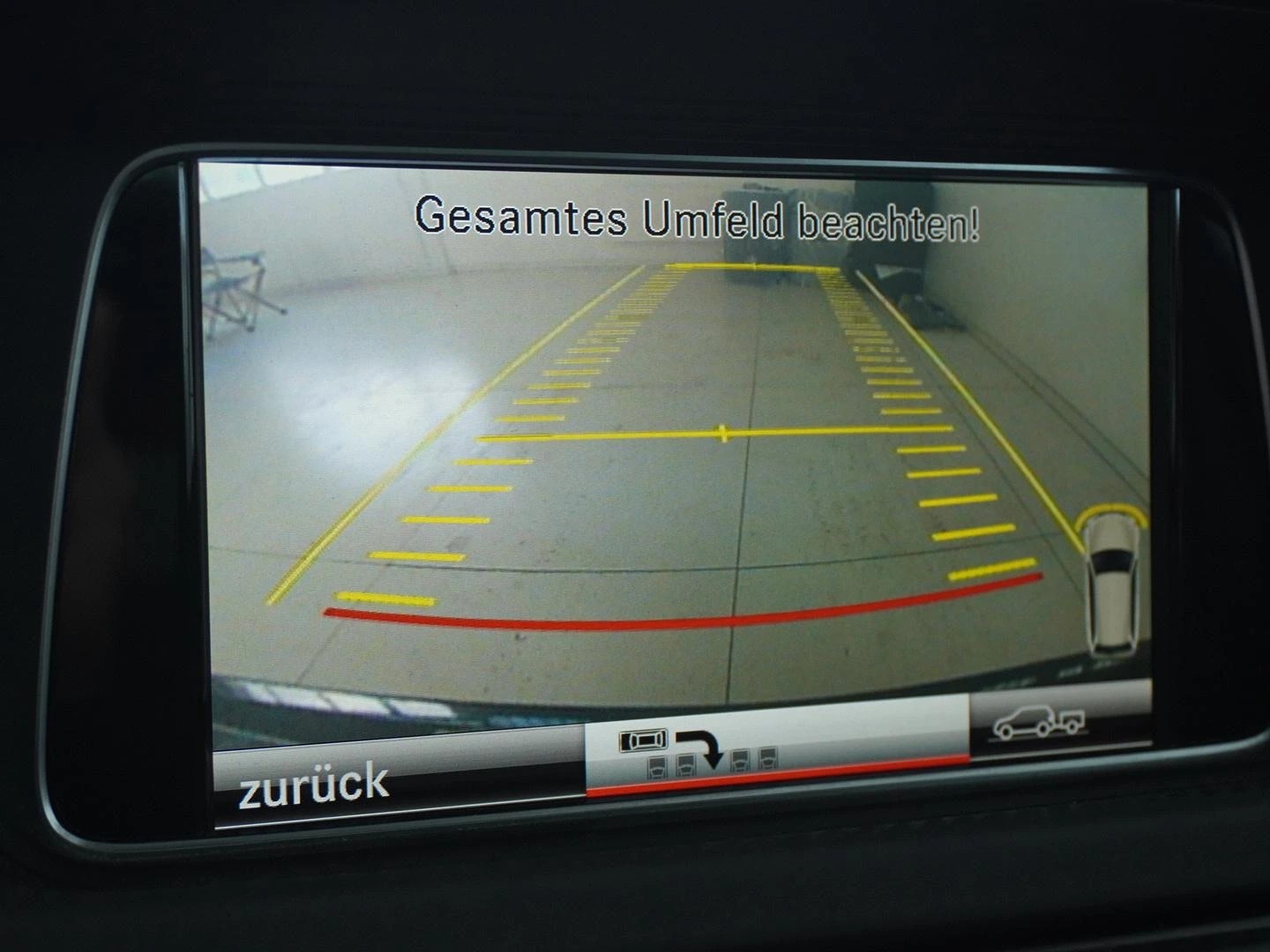 MERCEDES-BENZ E 500 Avantgarde 4Matic 7G-Tronic-image-6