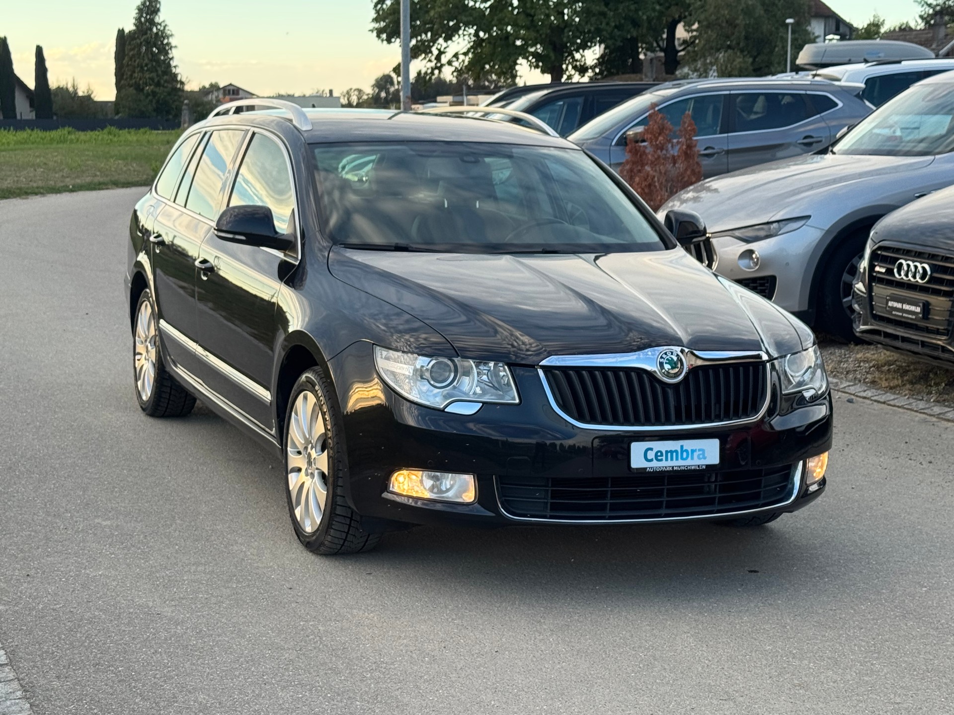 SKODA Superb Combi 3.6 FSI Ambition 4x4 DSG-image-1
