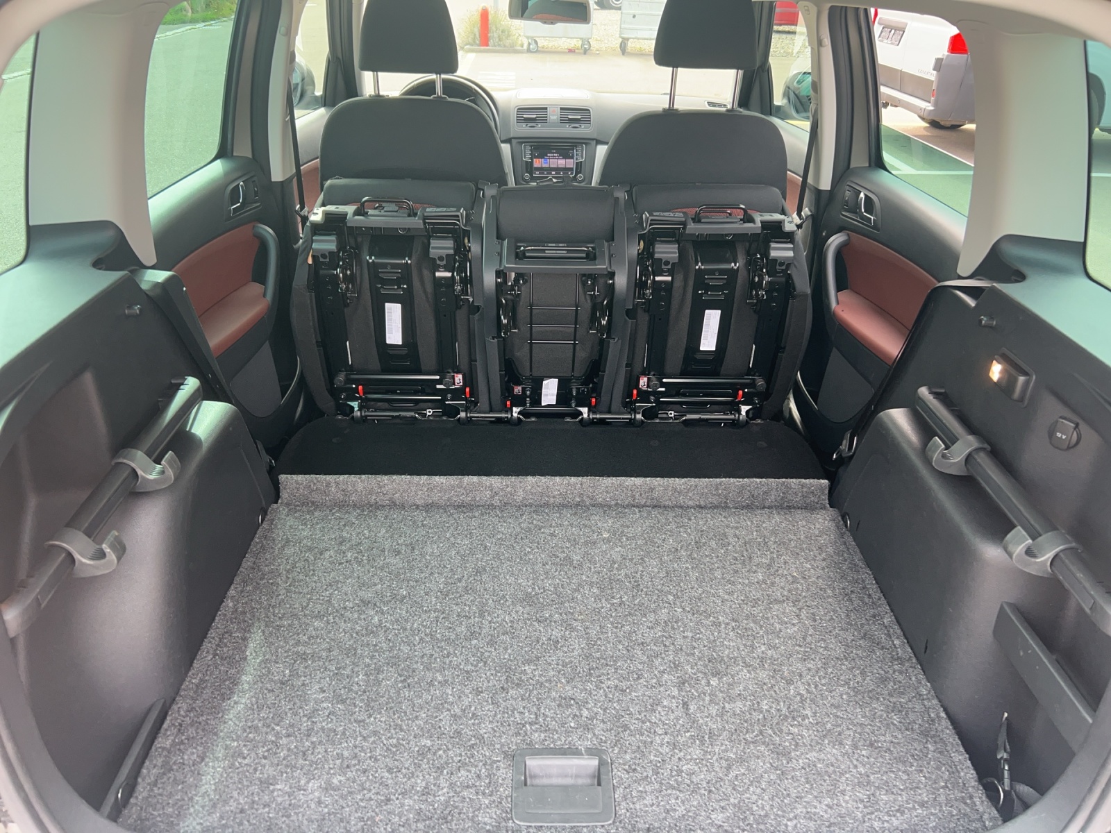 SKODA Yeti 2.0 TDI Ambition 4x4 DSG-image-18
