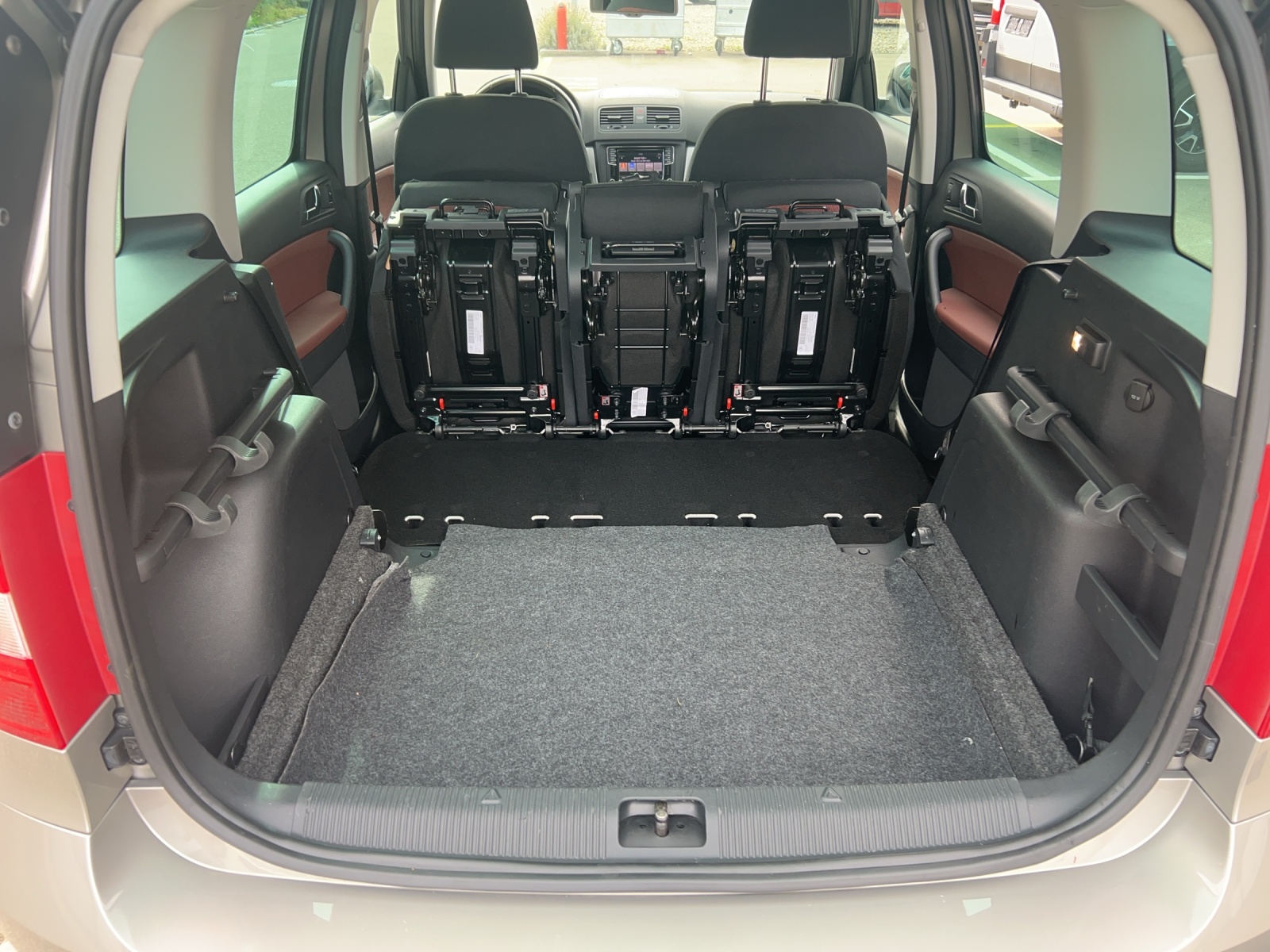 SKODA Yeti 2.0 TDI Ambition 4x4 DSG-image-19