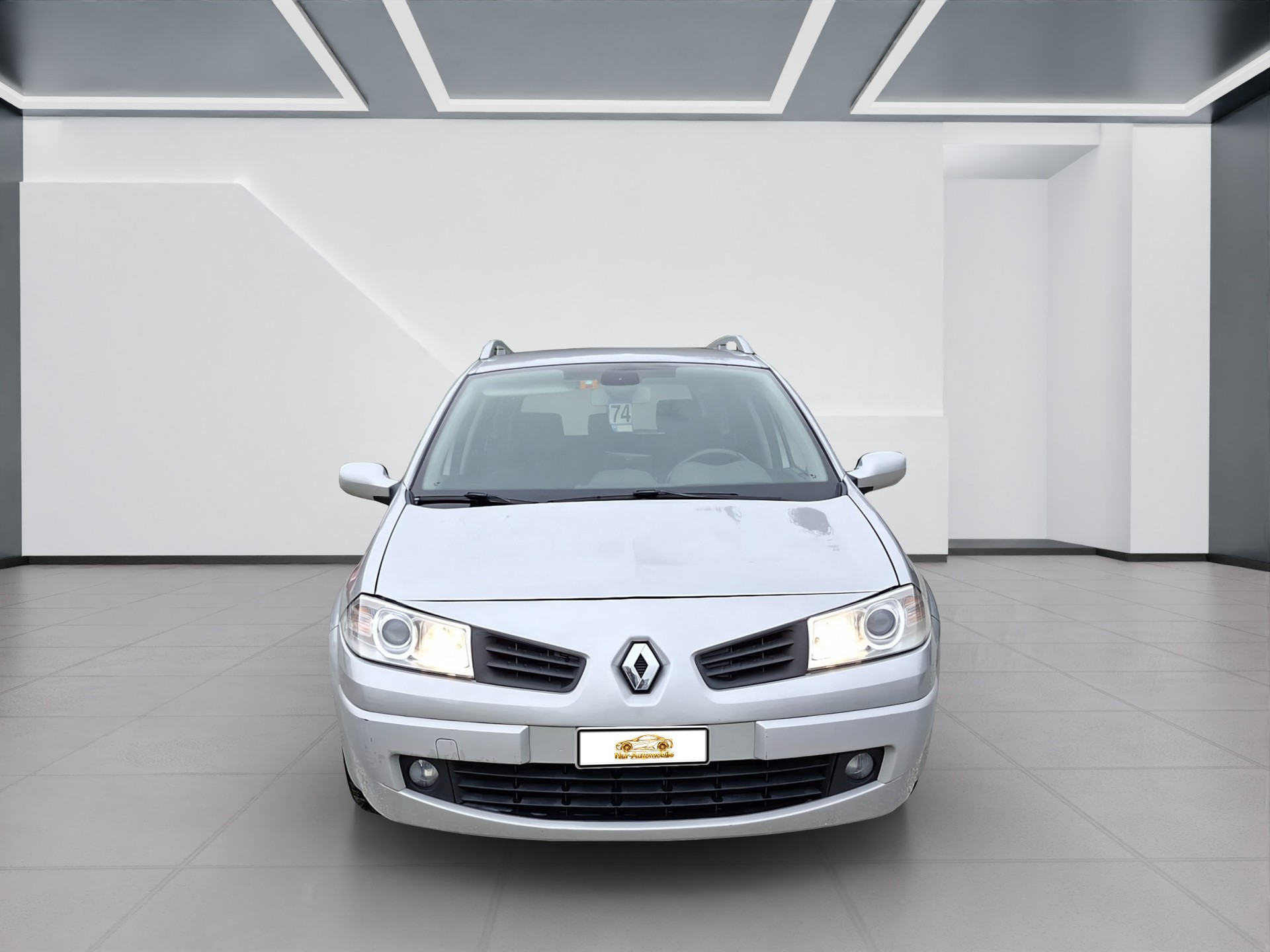 RENAULT Mégane Break 2.0 16V-image-1