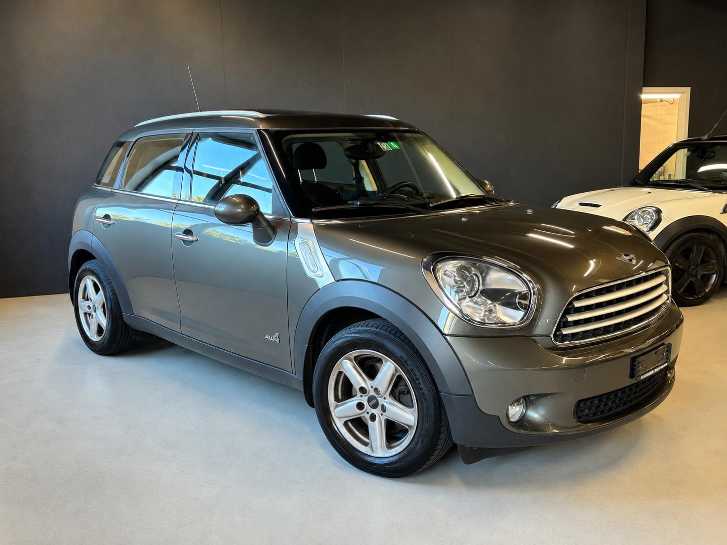 MINI Countryman Cooper ALL4 Steptronic-image-4