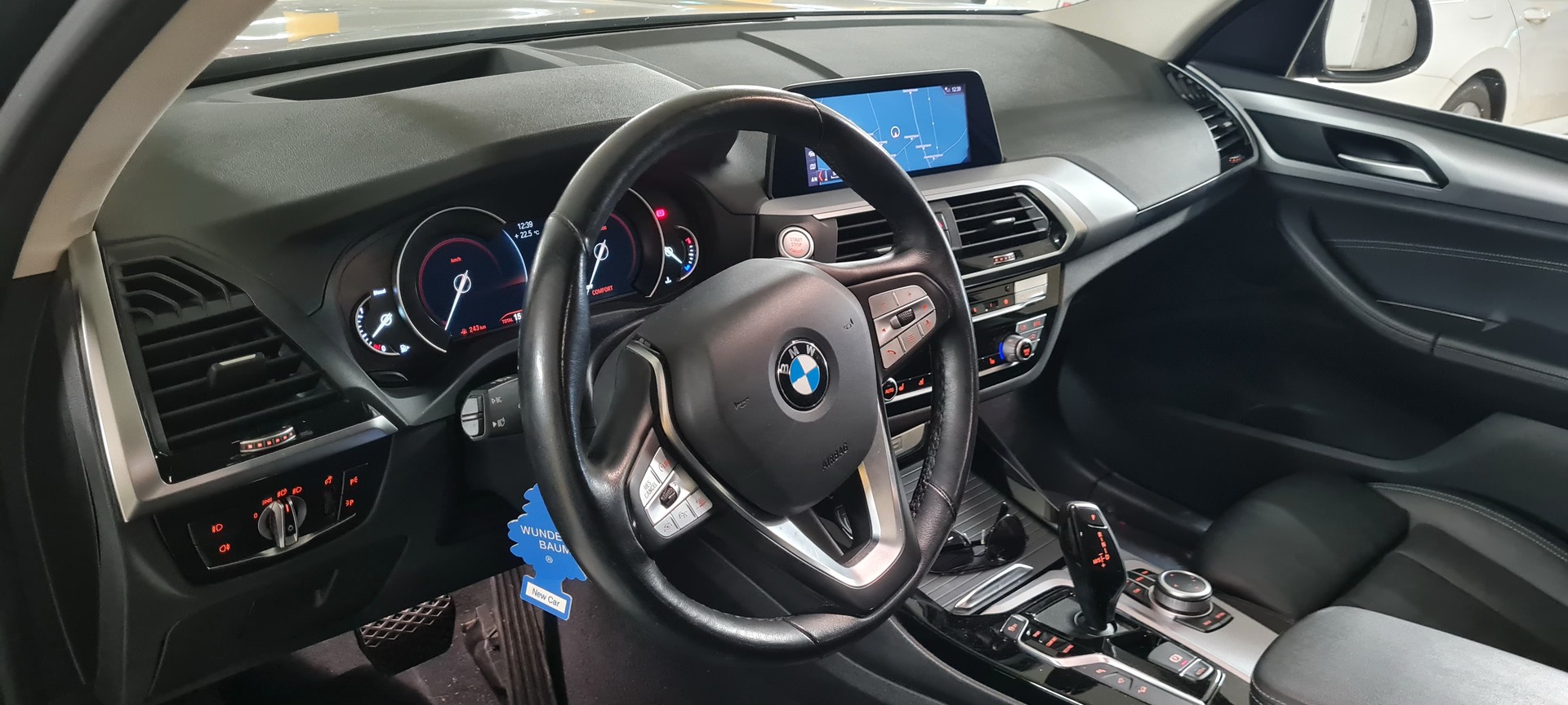 BMW 20d xDrive-image-3
