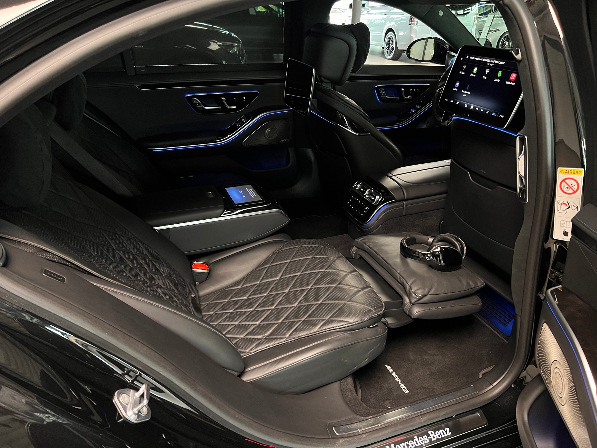 MERCEDES-BENZ S 500 L 4Matic Business Class 9G-Tronic-image-11