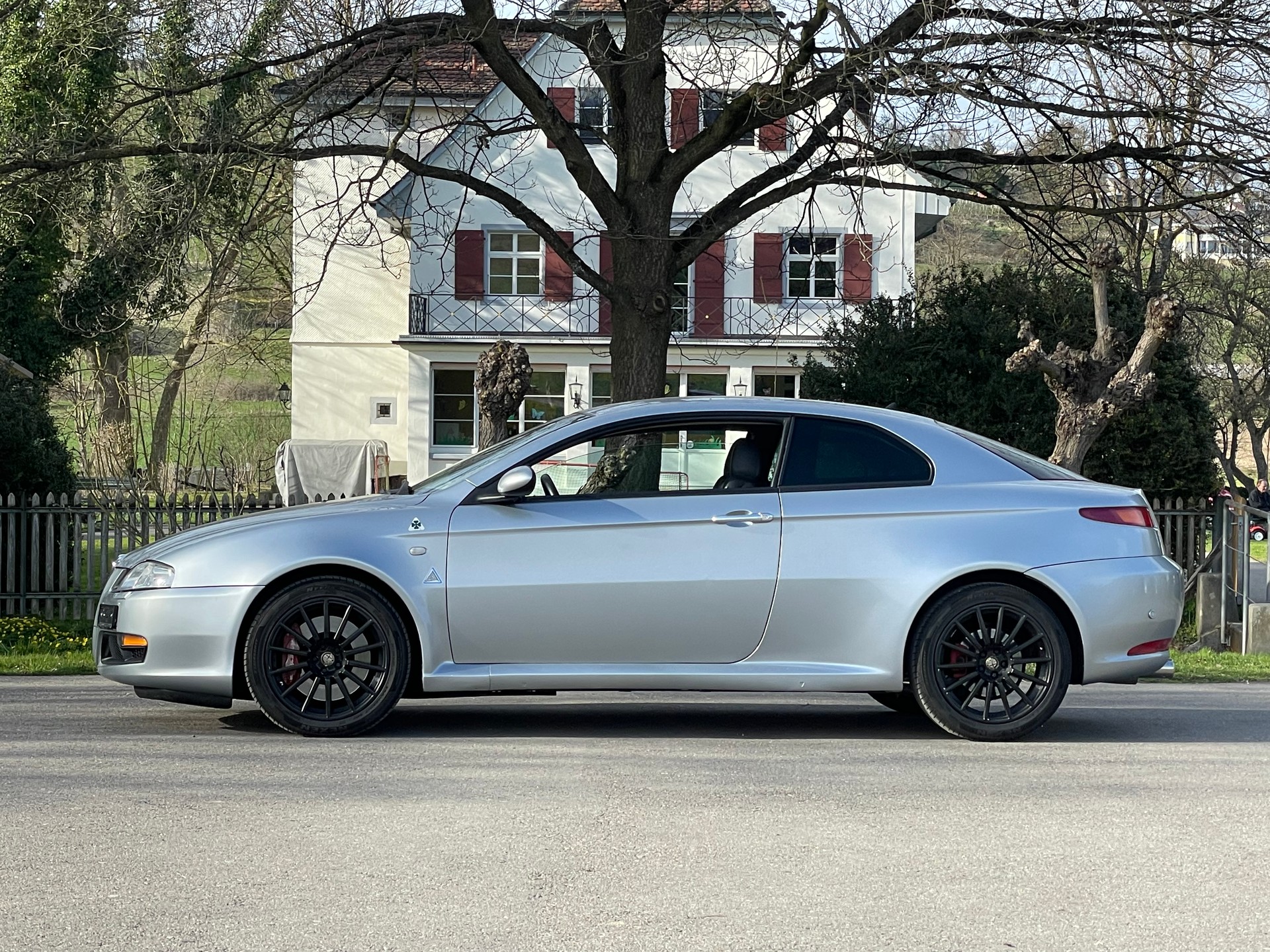 ALFA ROMEO GT 3.2 V6 Distinctive-image-1